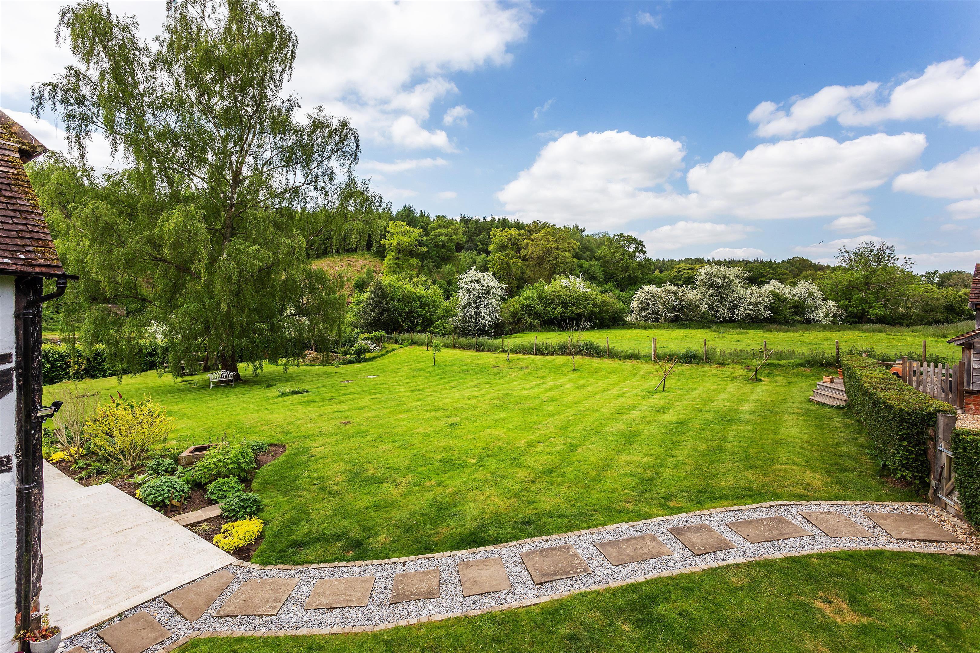 Albury Heath, Albury, Guildford, Surrey, GU5