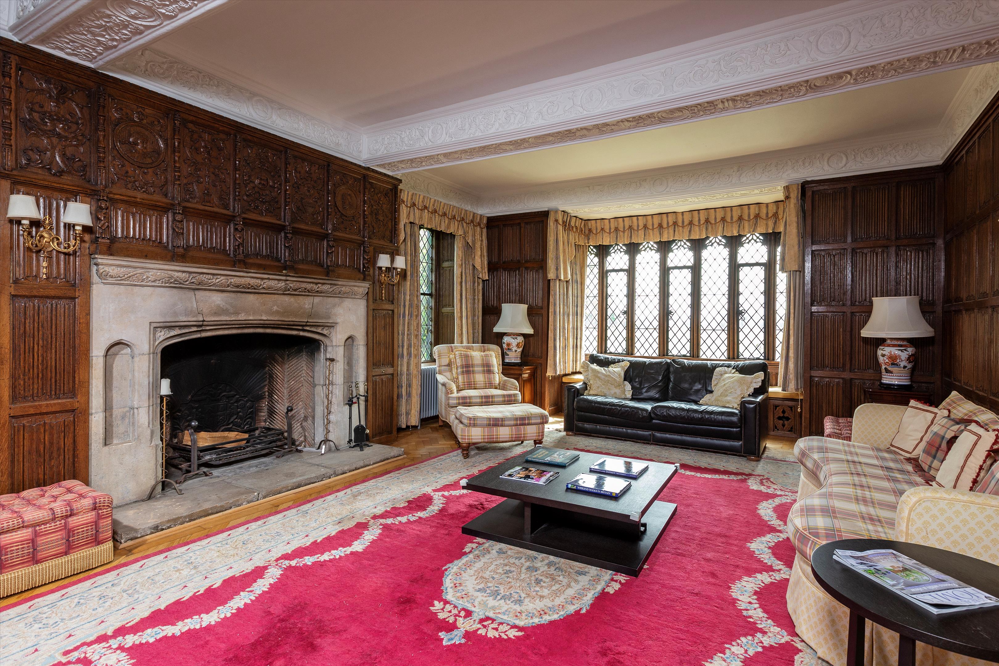 Worplesdon, Guildford, Surrey, GU3 3QG