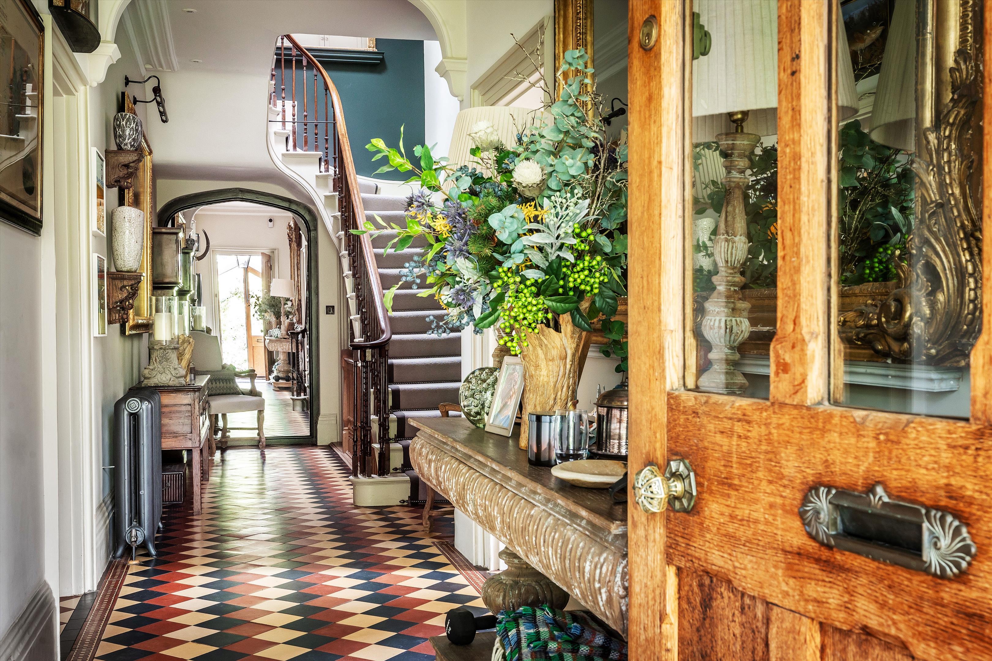 Cedar House, Rose Hill, Dorking, Surrey, RH4.