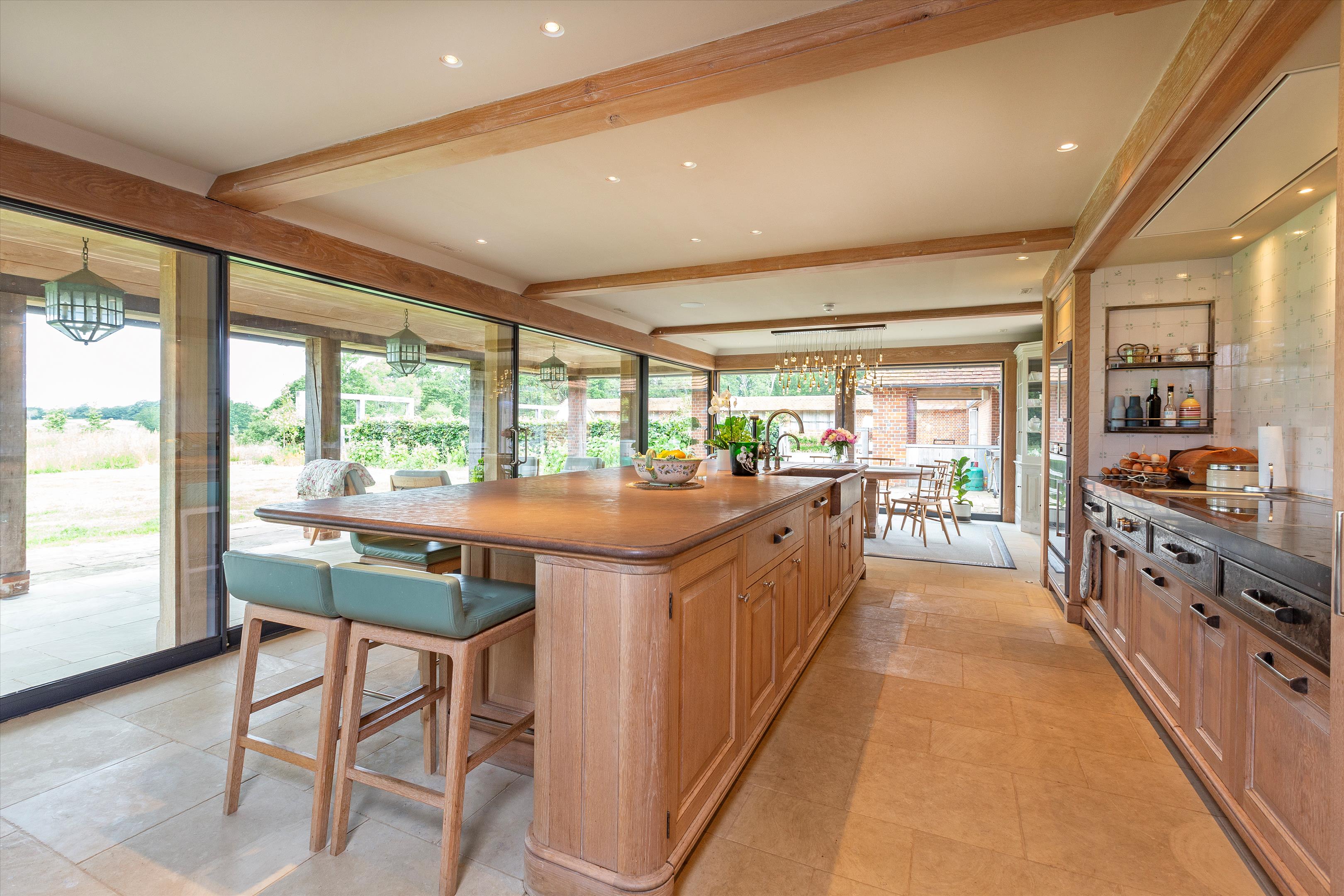 The Common, Dunsfold, Godalming, Surrey, GU8