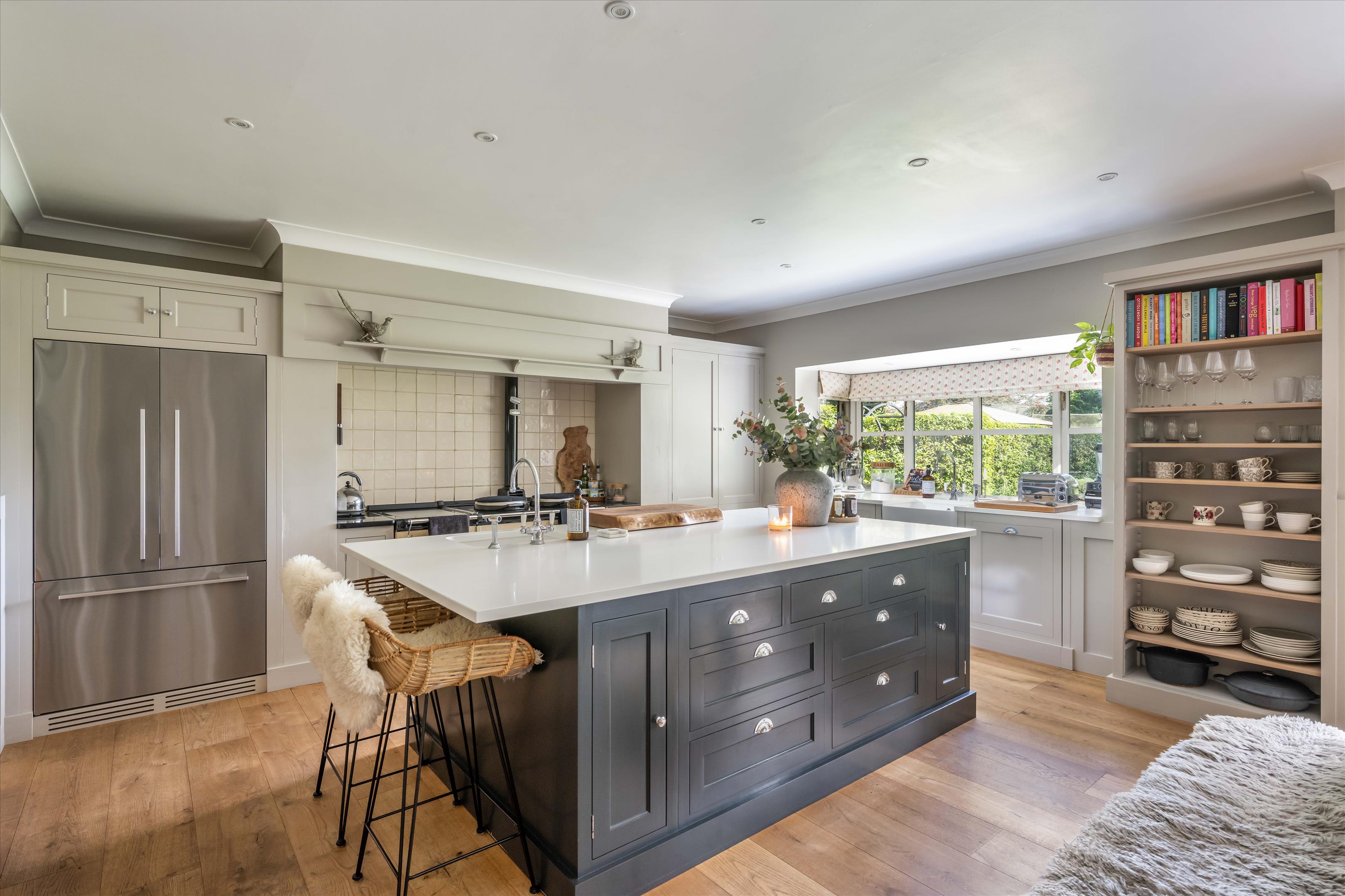 Highfield Lane, Thursley, Godalming, Surrey, GU8