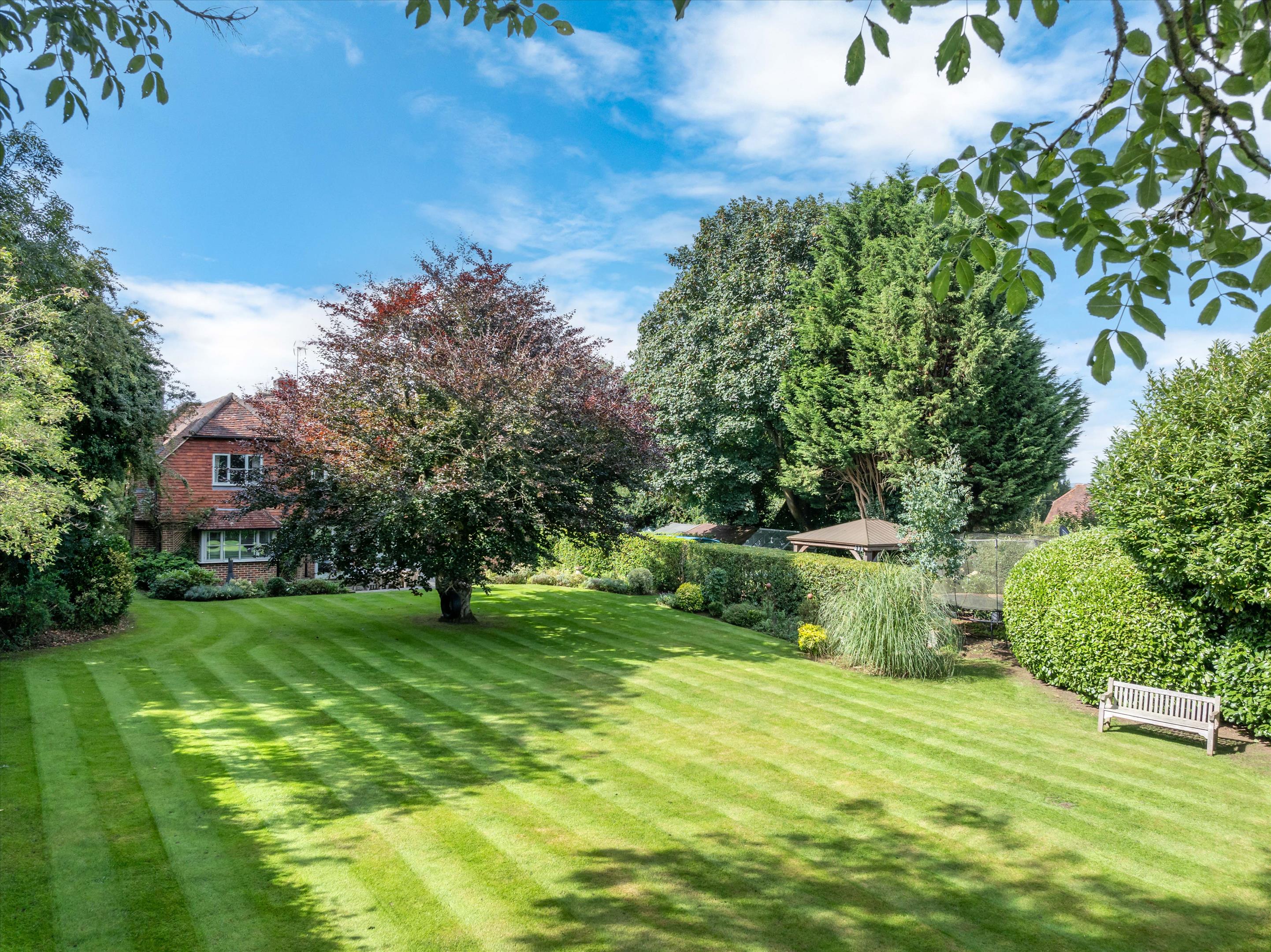 Highfield Lane, Thursley, Godalming, Surrey, GU8