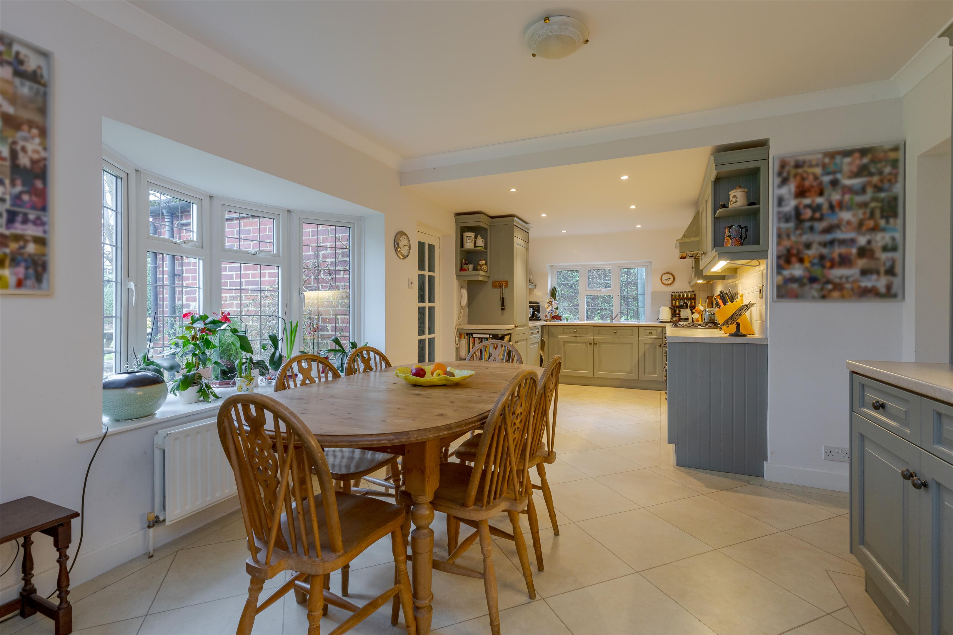 Fairway, Guildford, Surrey GU1