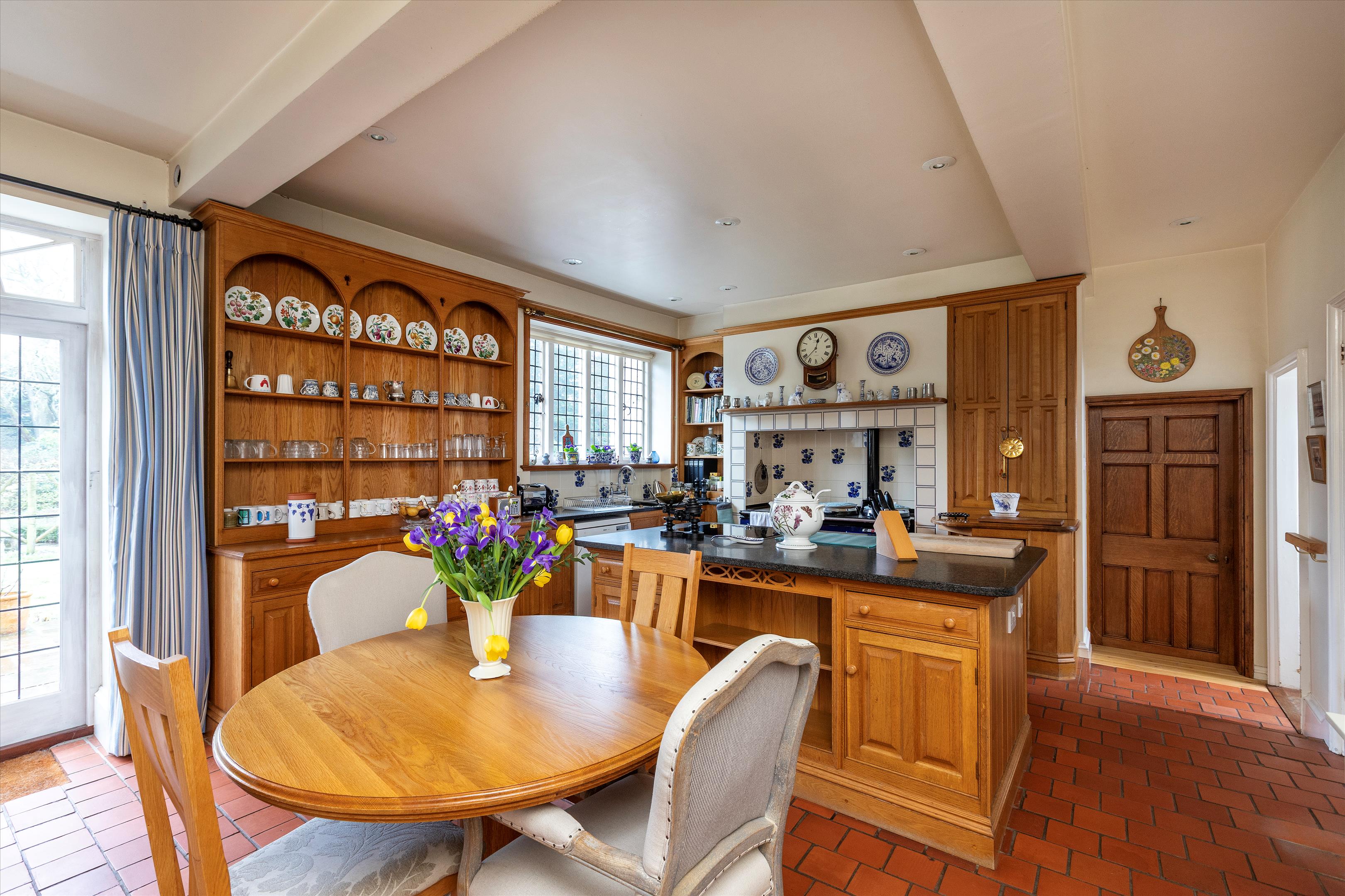 Whitmead Lane, Tilford, Farnham, Surrey GU10