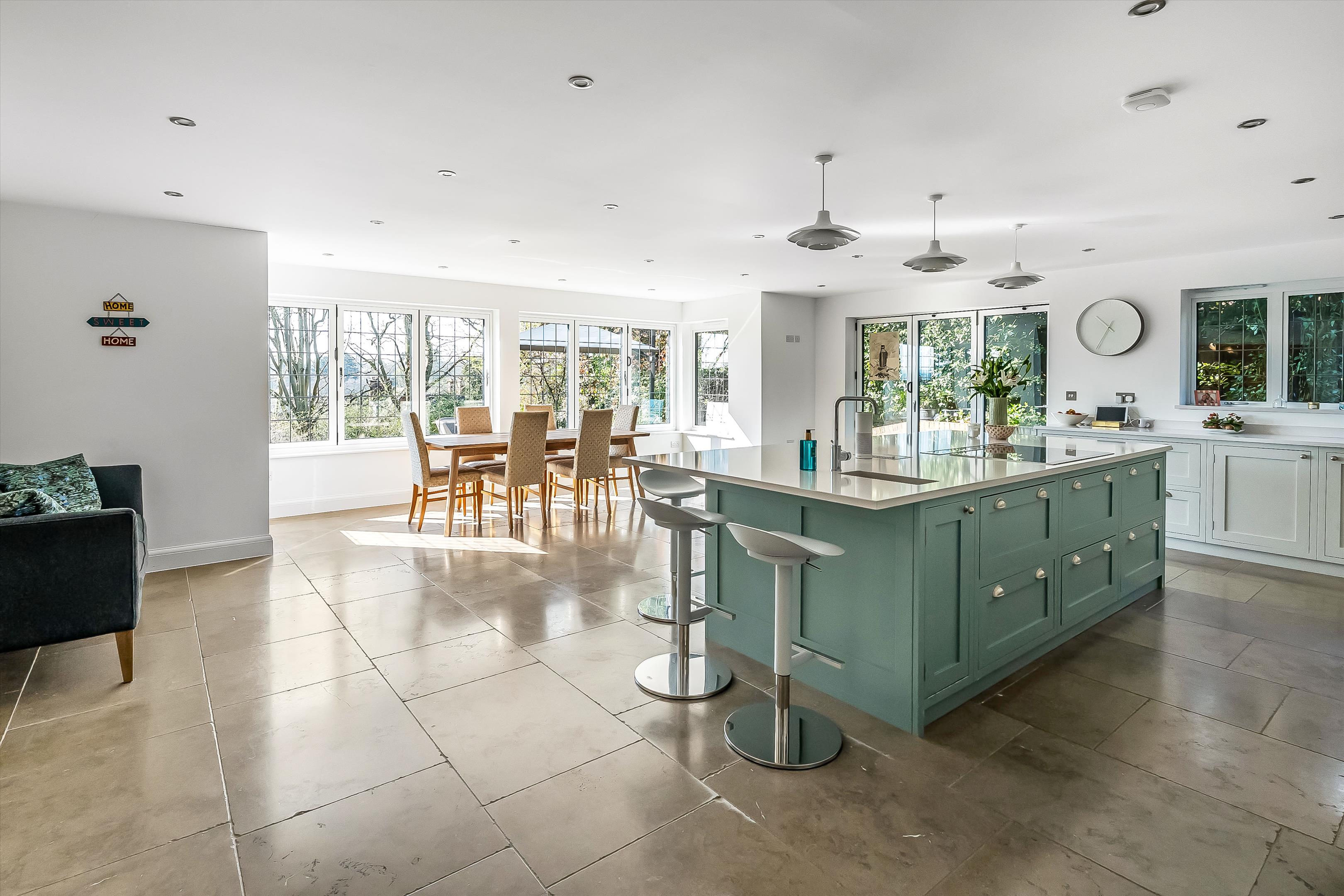 Guildown Road, Guildford, Surrey, GU2