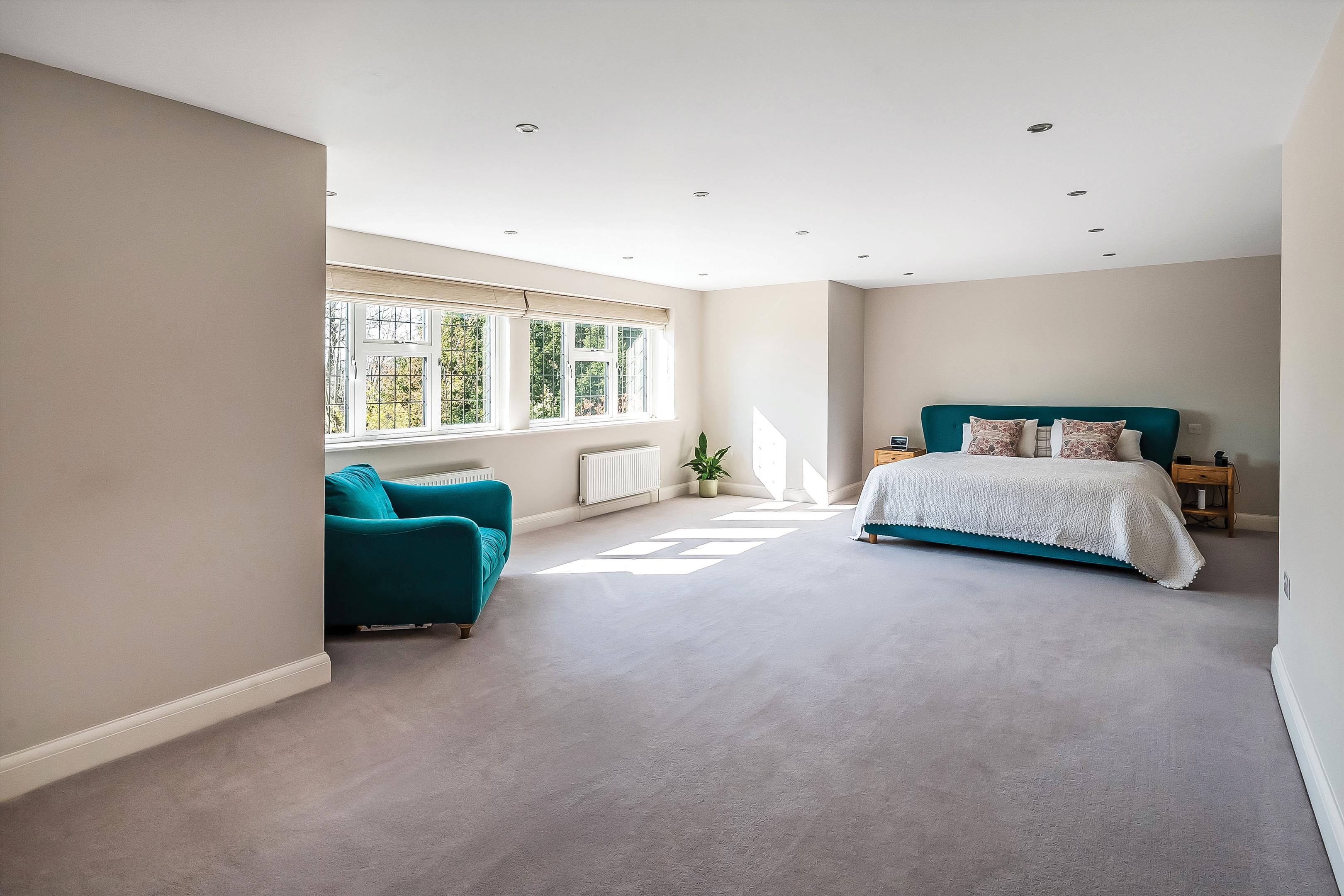 Guildown Road, Guildford, Surrey, GU2