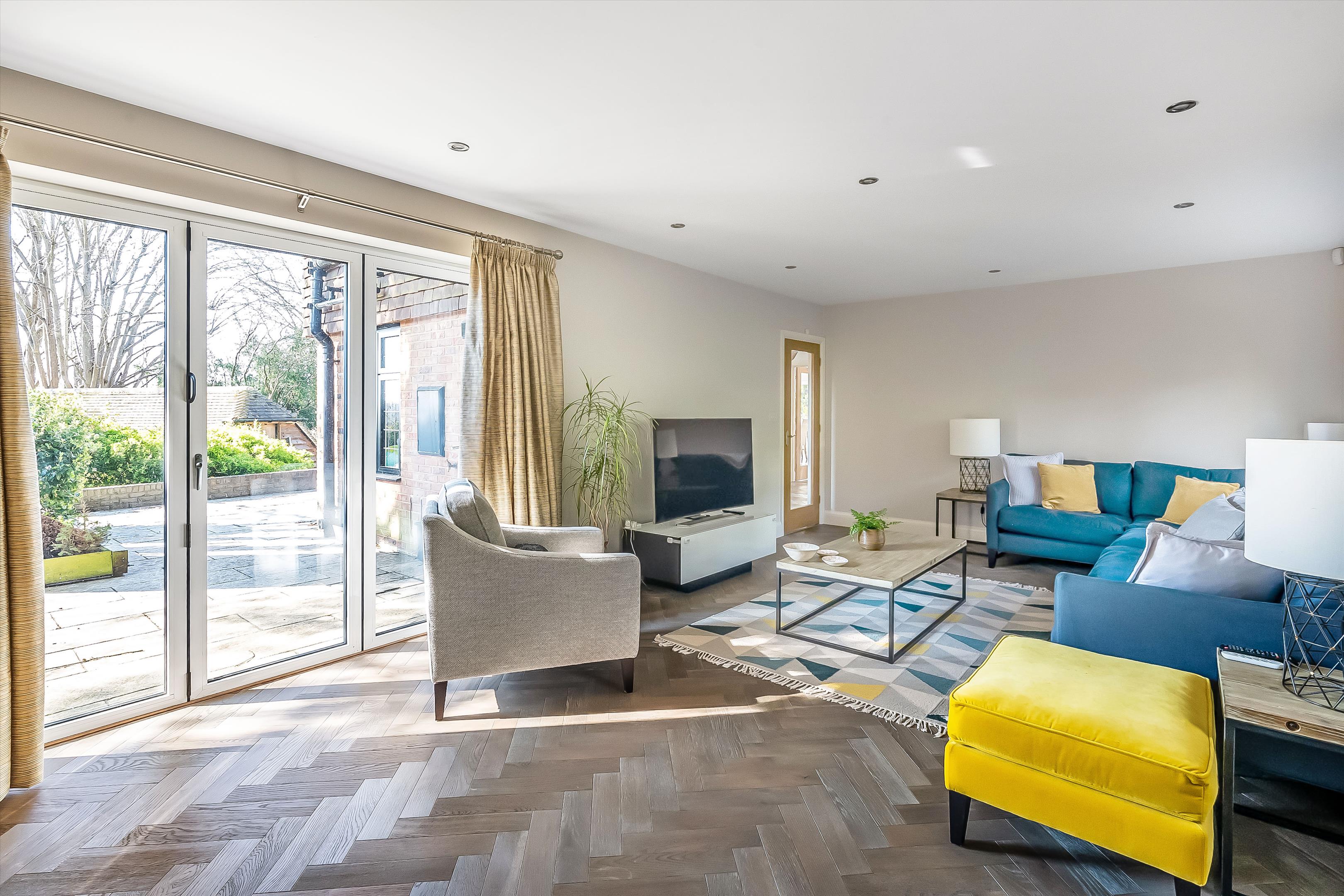 Guildown Road, Guildford, Surrey, GU2