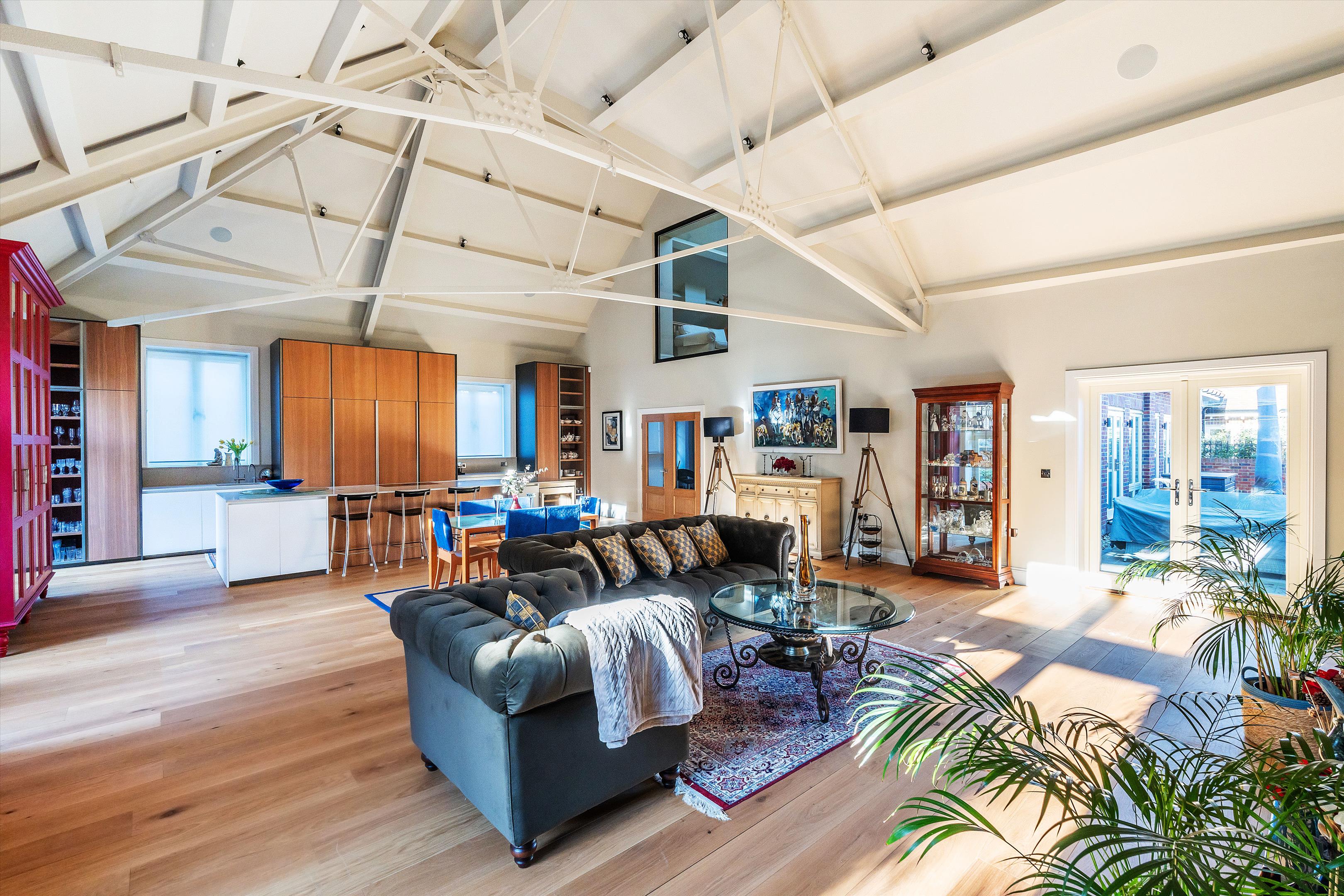 Halfpenny Lane, Guildford, Surrey, GU4