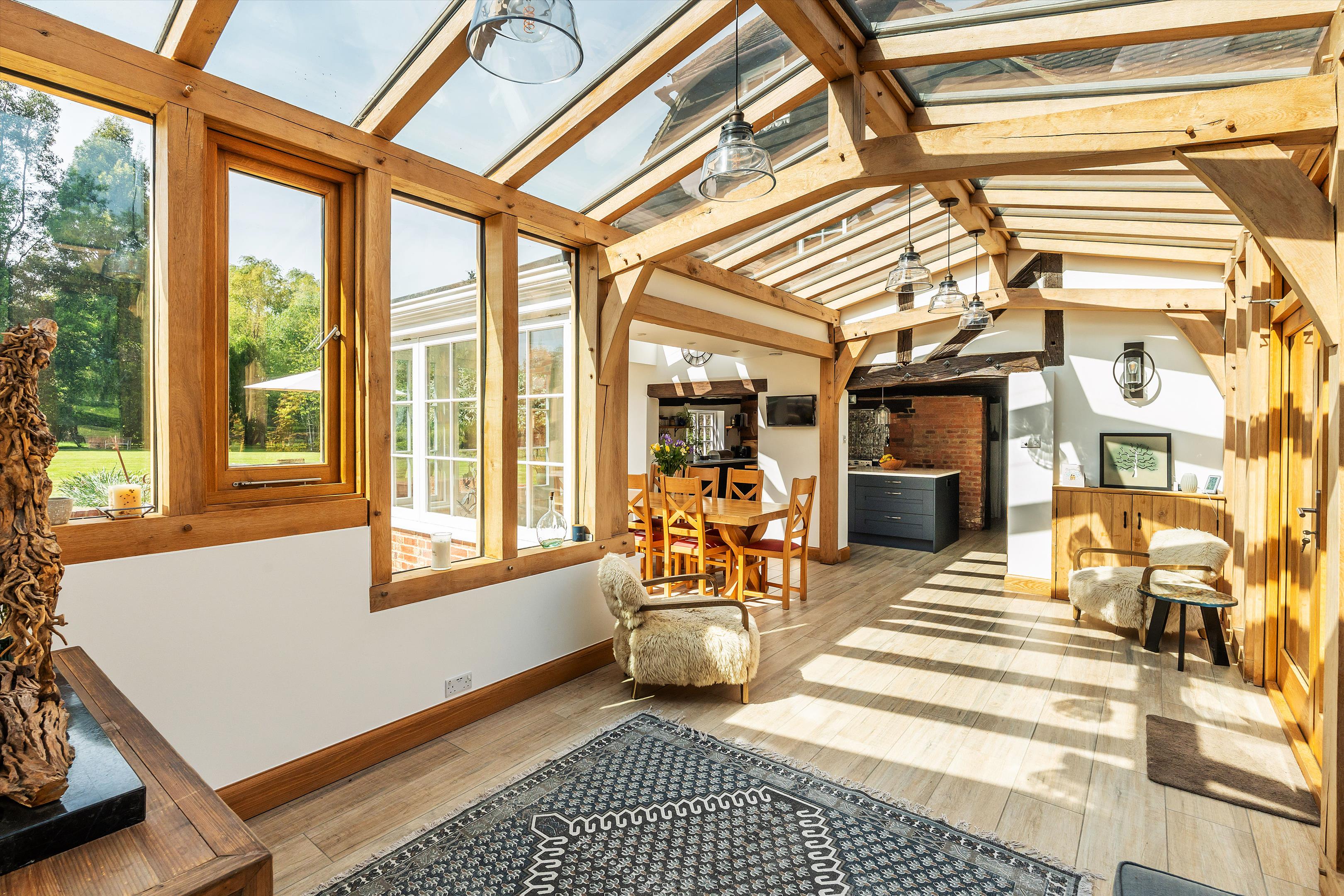 Blanchards Hill, Sutton Green, Guildford, Surrey, GU4 7QJ