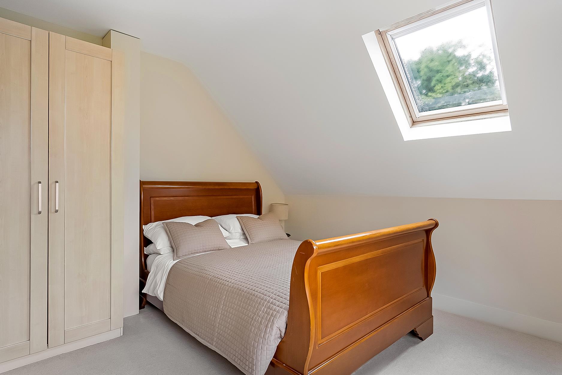 Vann Lake Road, Ockley, Dorking, Surrey RH5