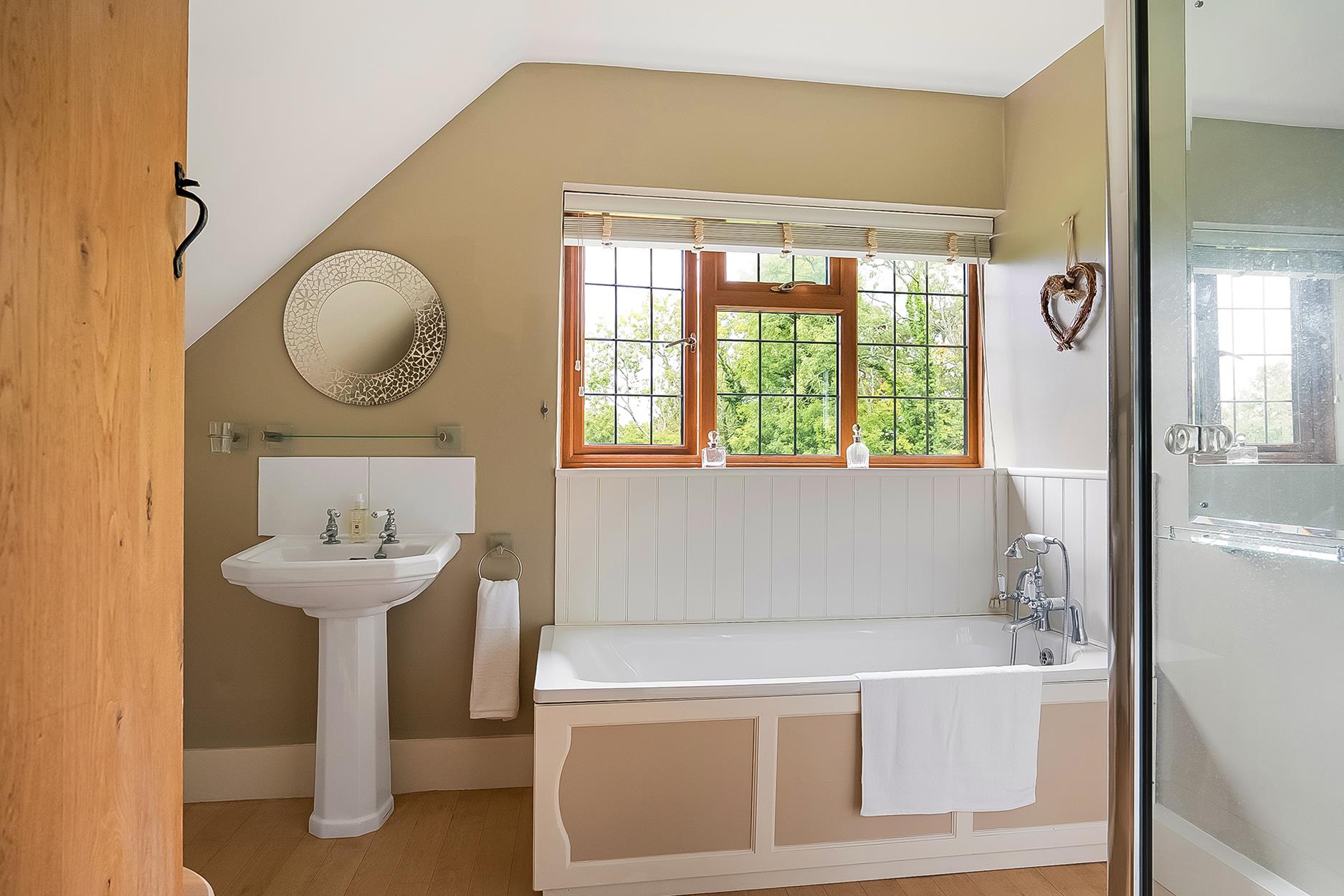Vann Lake Road, Ockley, Dorking, Surrey RH5