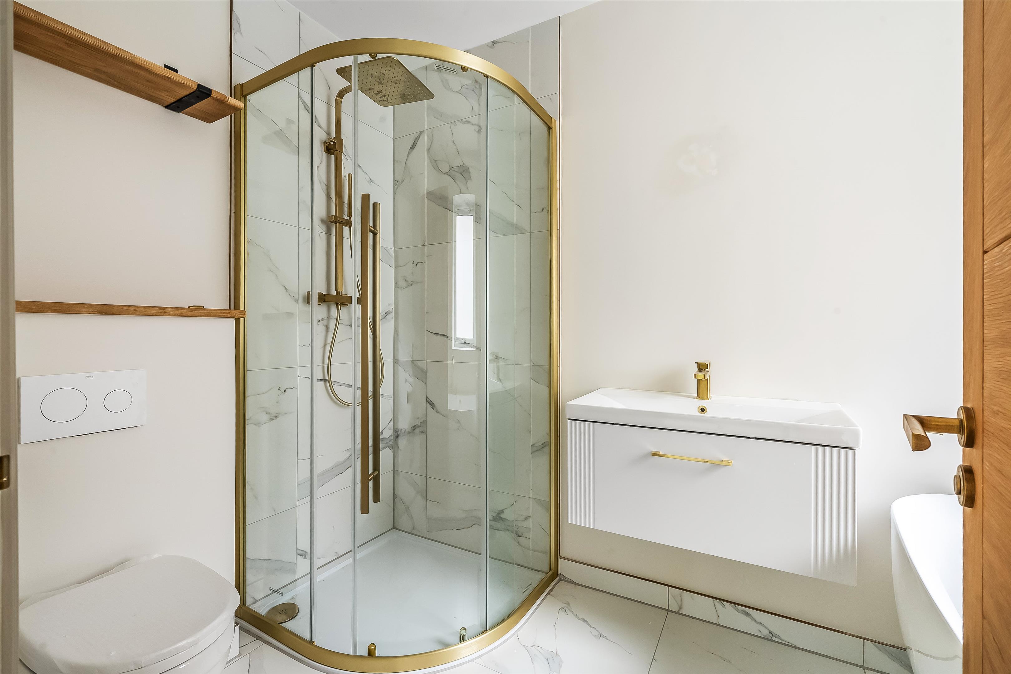 Tangier Road, Guildford, Surrey, GU1