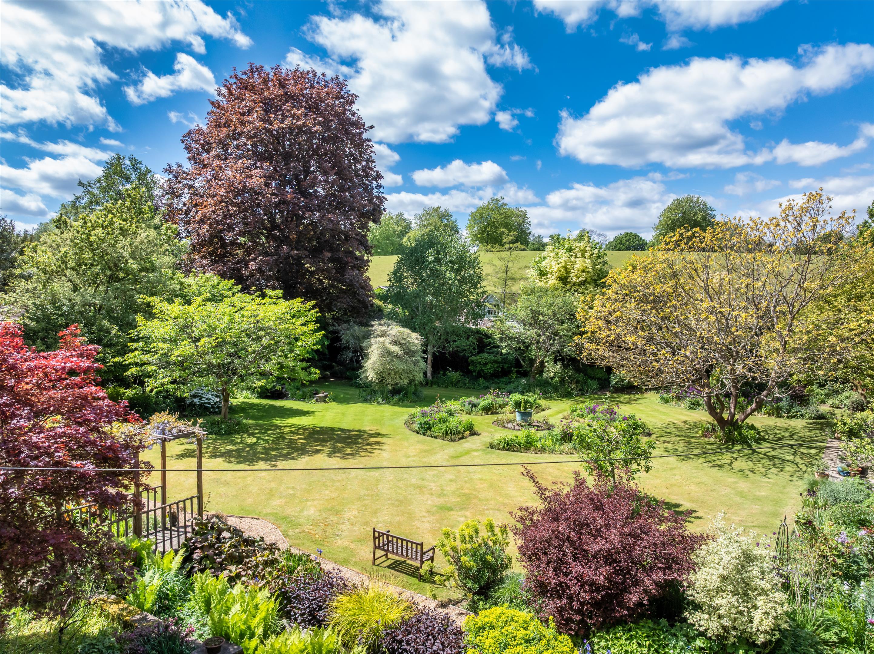 Peaslake Lane, Peaslake, Guildford, Surrey, GU5