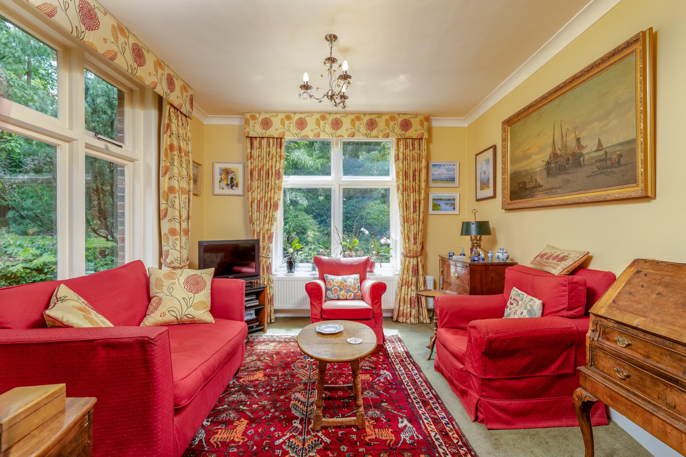 Peaslake Lane, Peaslake, Guildford, Surrey, GU5