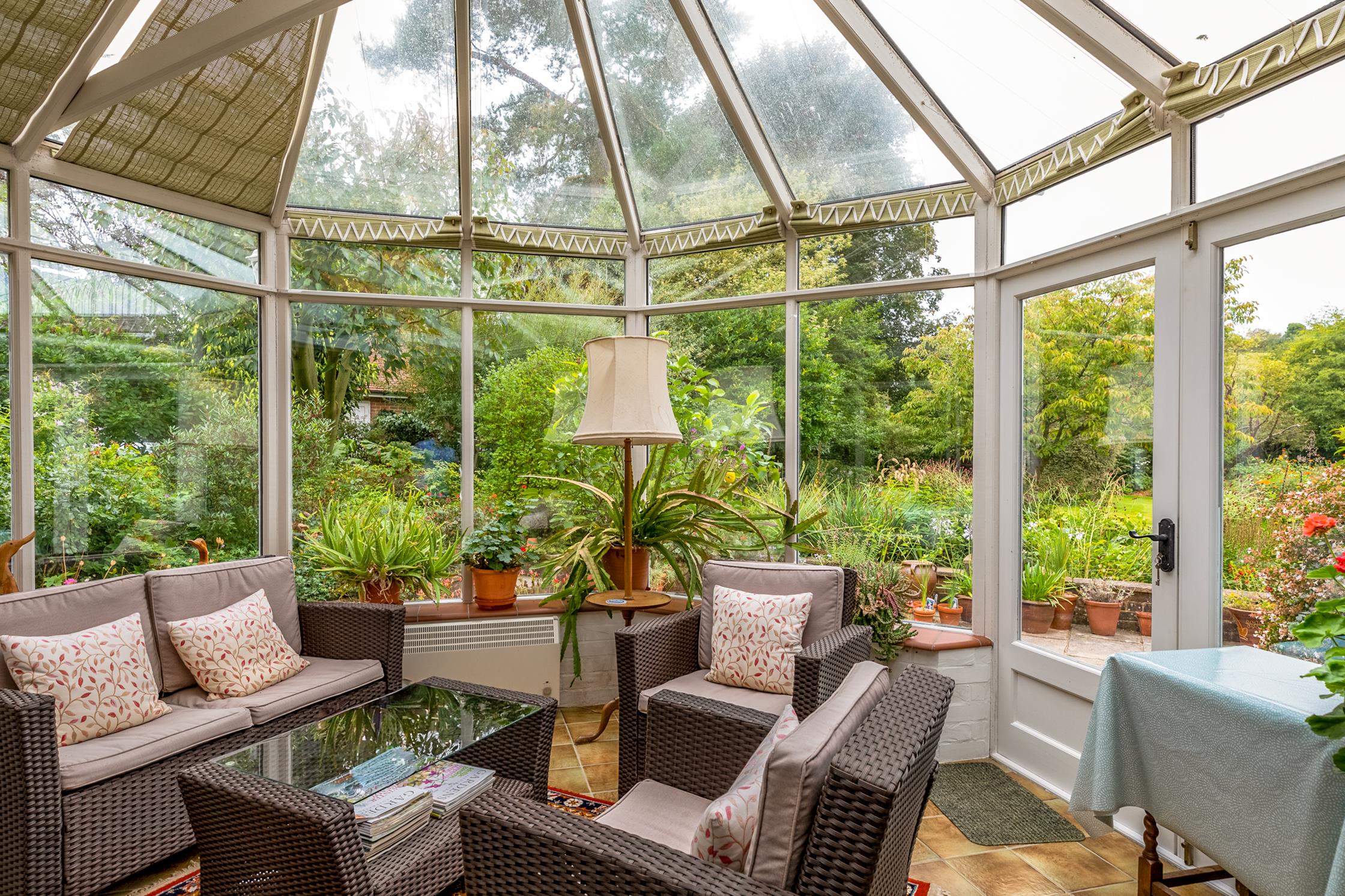 Peaslake Lane, Peaslake, Guildford, Surrey, GU5