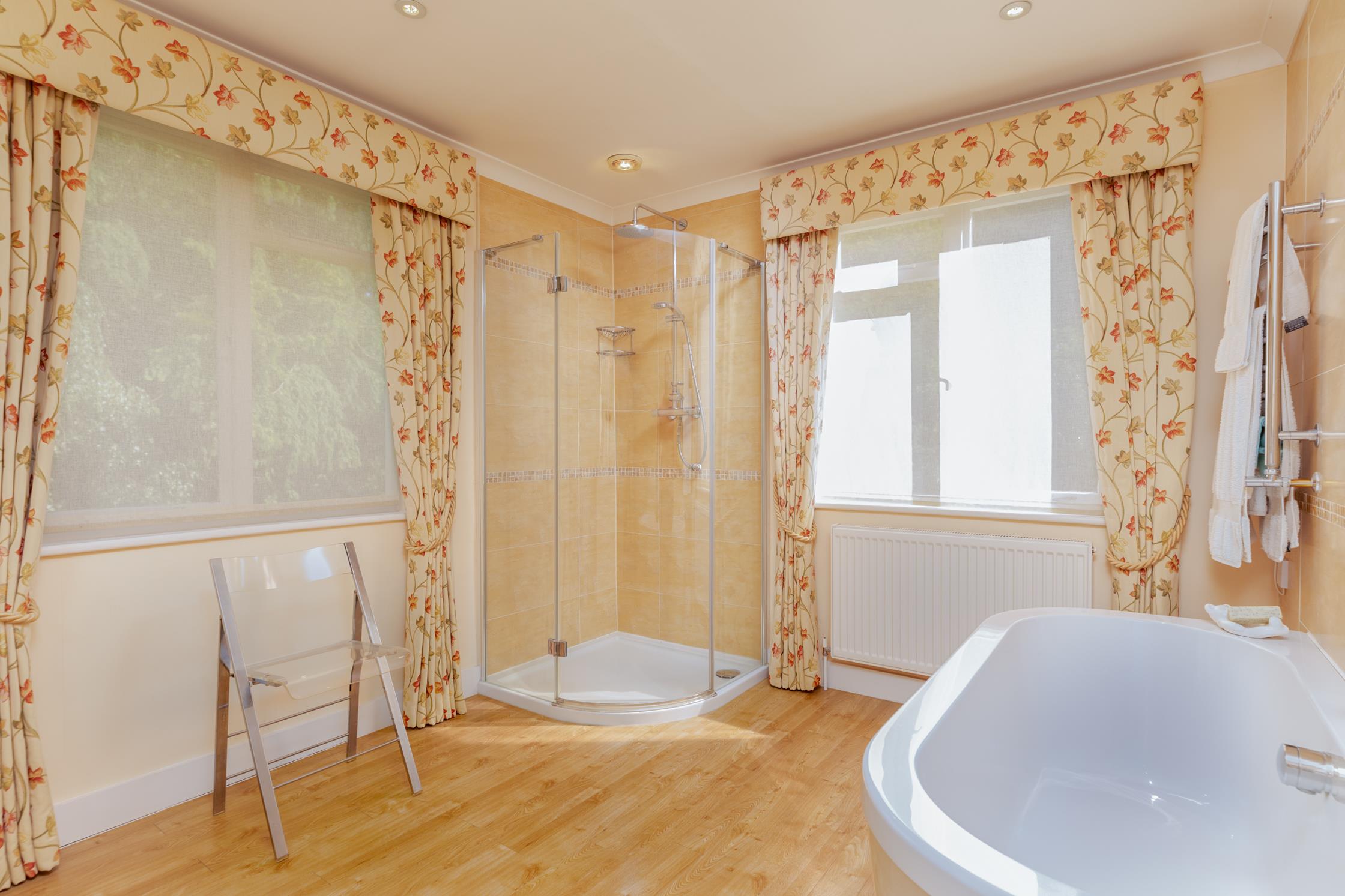 Peaslake Lane, Peaslake, Guildford, Surrey, GU5
