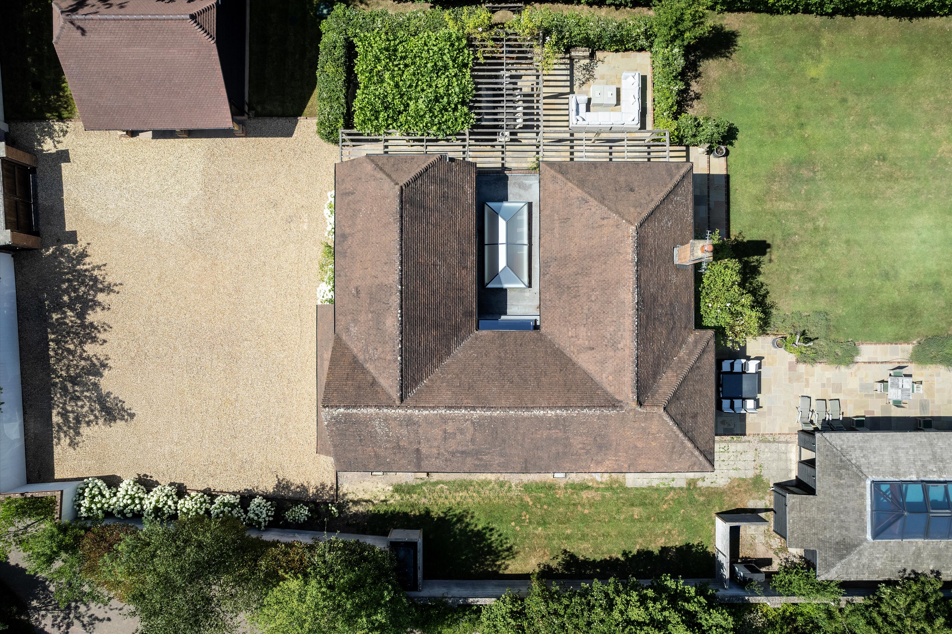 Pickhurst Road, Chiddingfold, Godalming, Surrey GU8
