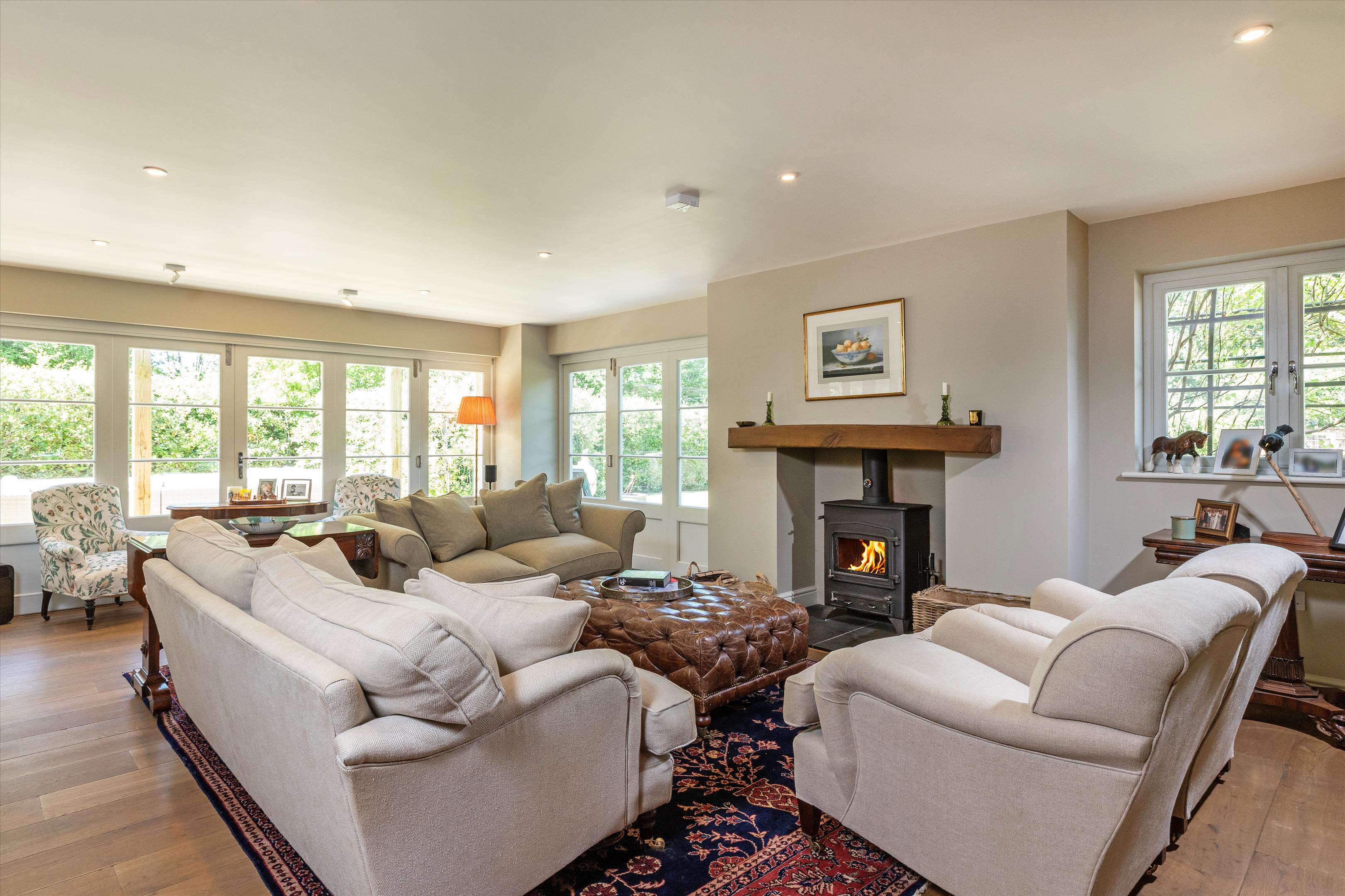 Pickhurst Road, Chiddingfold, Godalming, Surrey GU8