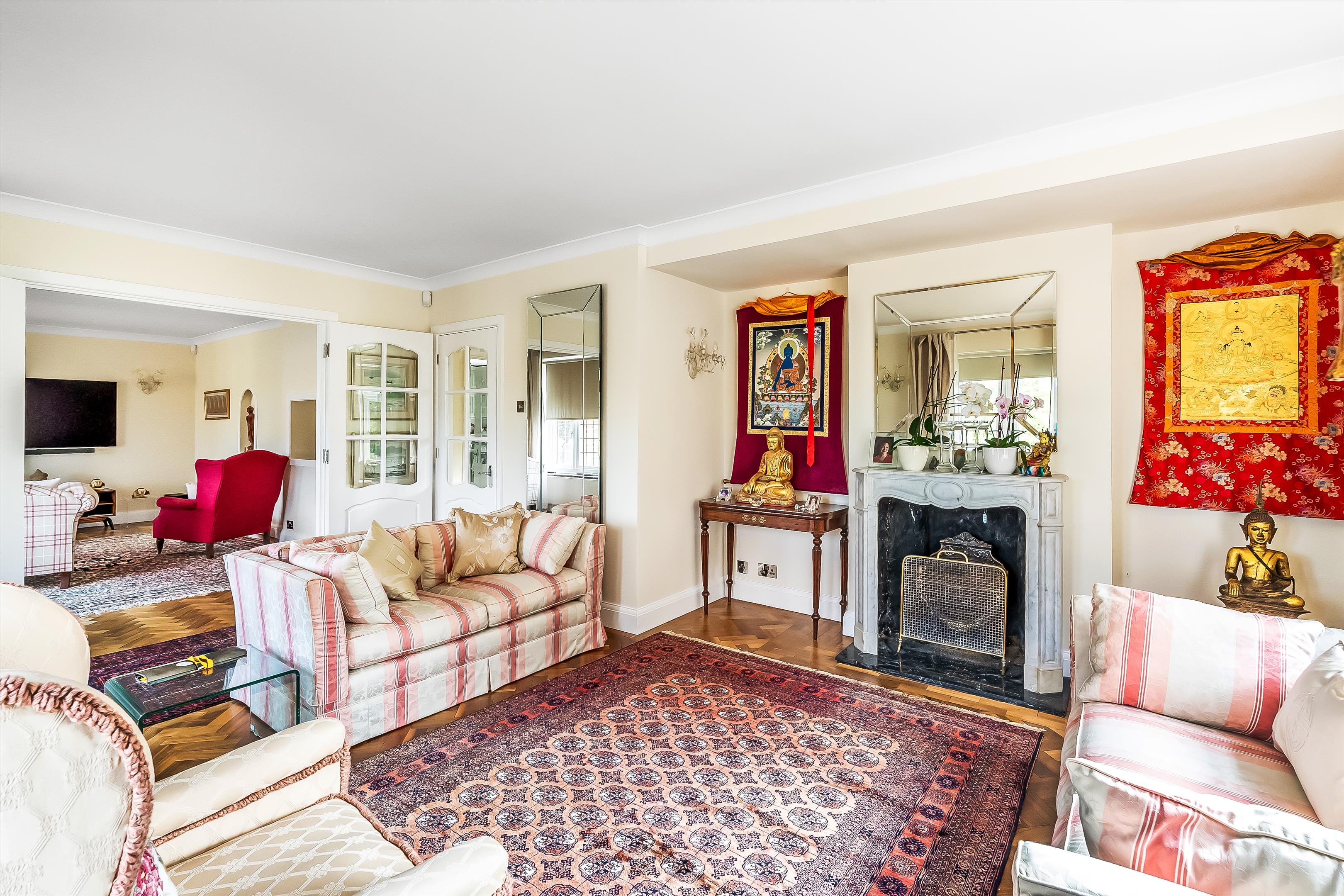 Dedswell Drive, West Clandon, Guildford, Surrey, GU4