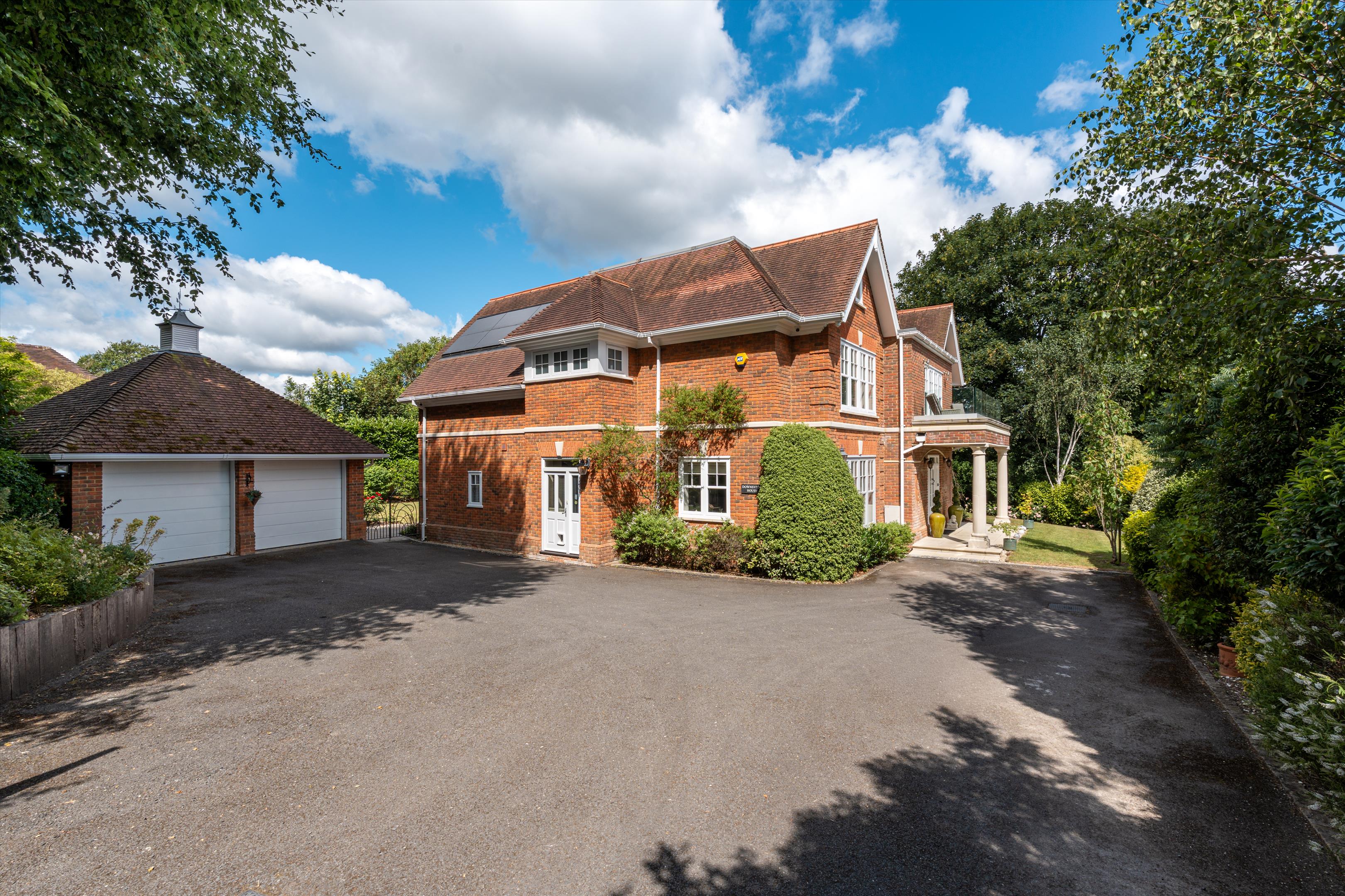 Warren Road, Guildford, Surrey GU1