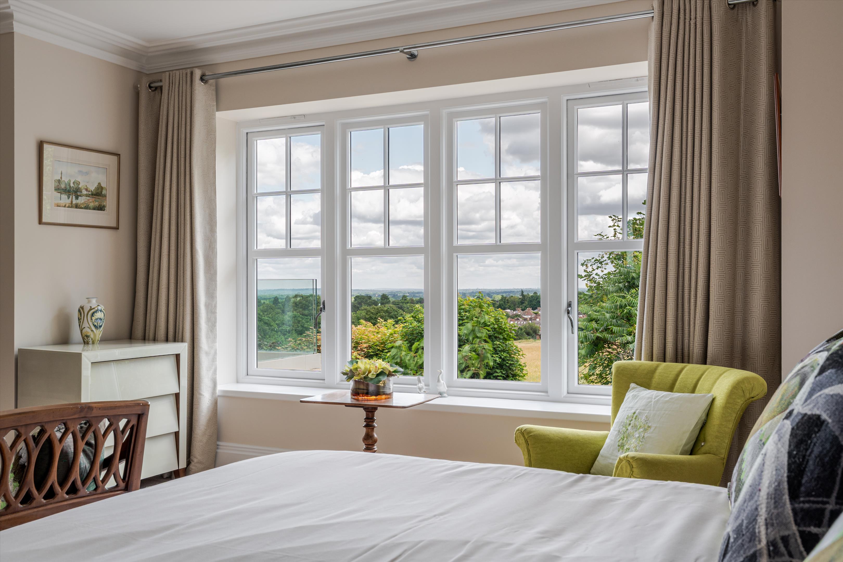 Warren Road, Guildford, Surrey GU1