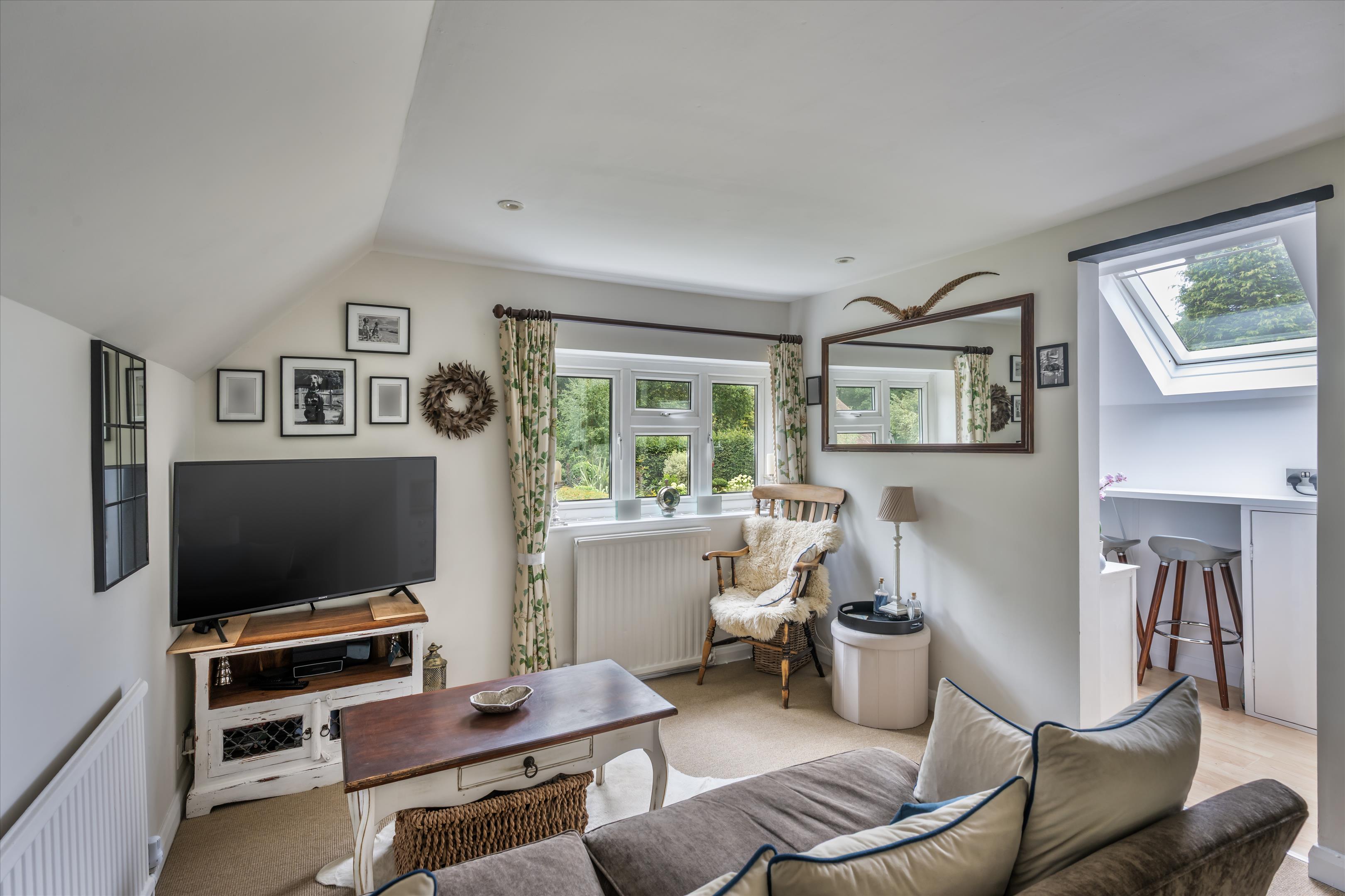 Lawbrook Lane, Peaslake, GU5.
