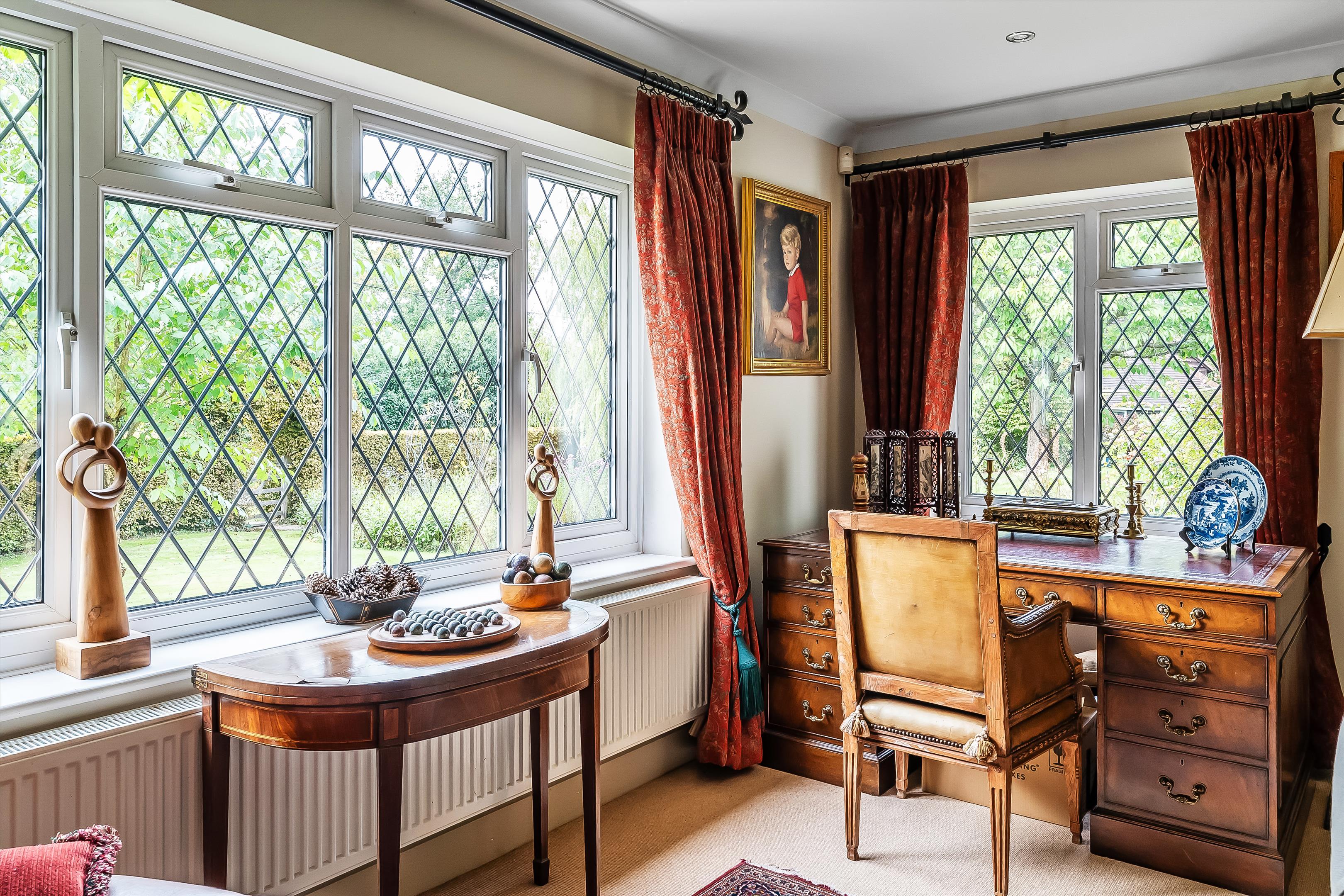 Ripley Lane, West Horsley, Surrey KT24 6JR