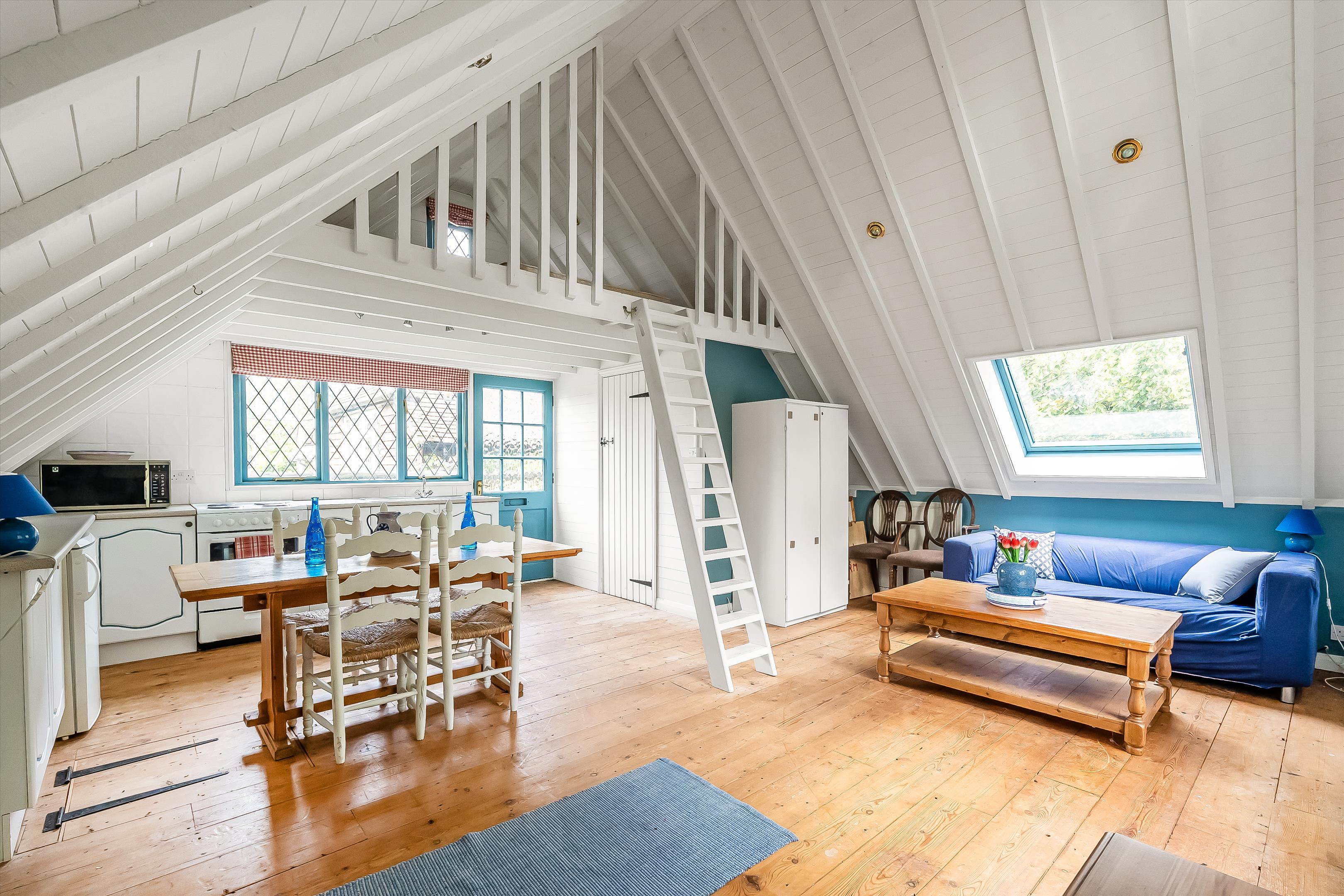Ripley Lane, West Horsley, Surrey KT24 6JR