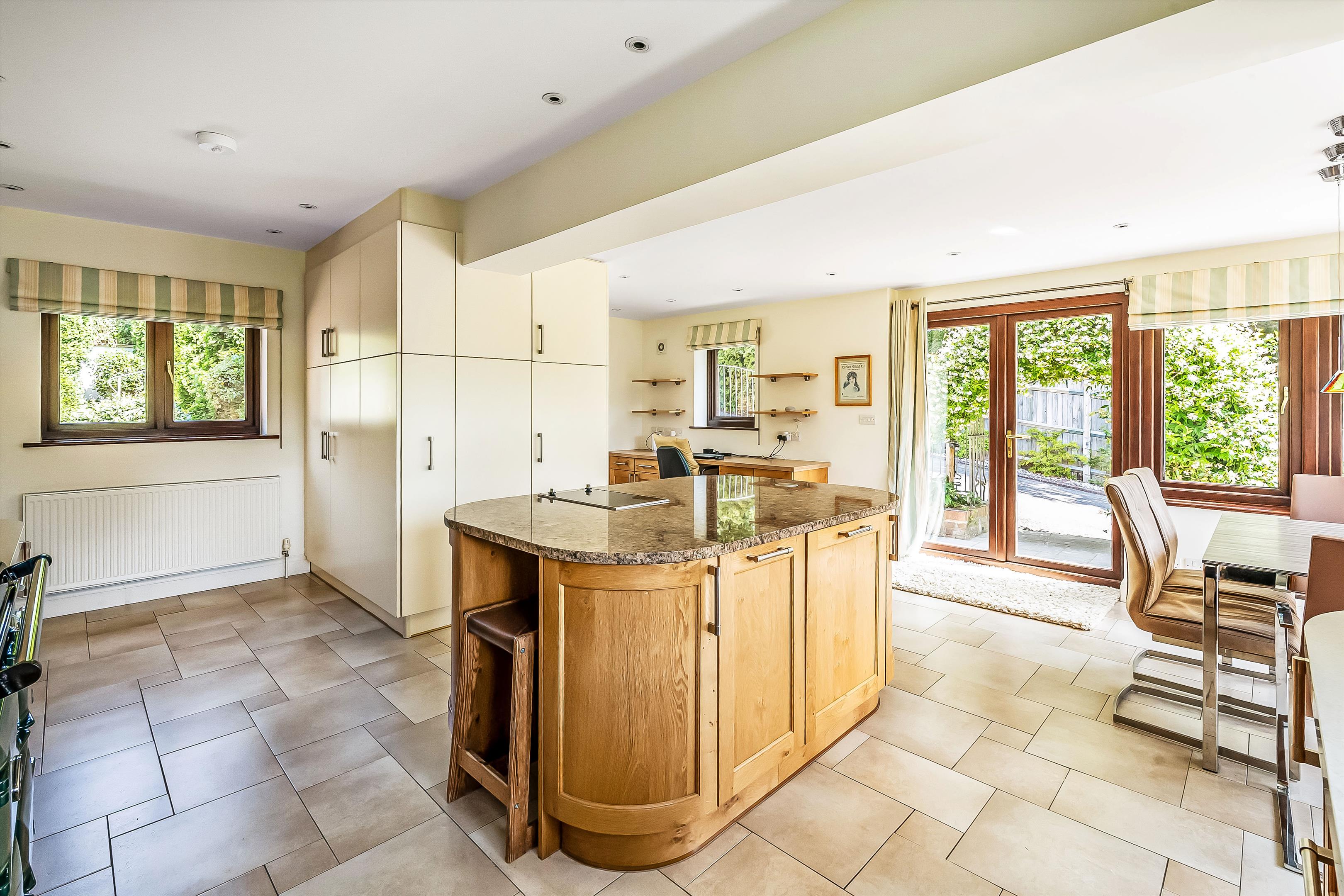 Guildown Road, Guildford, Surrey, GU2.