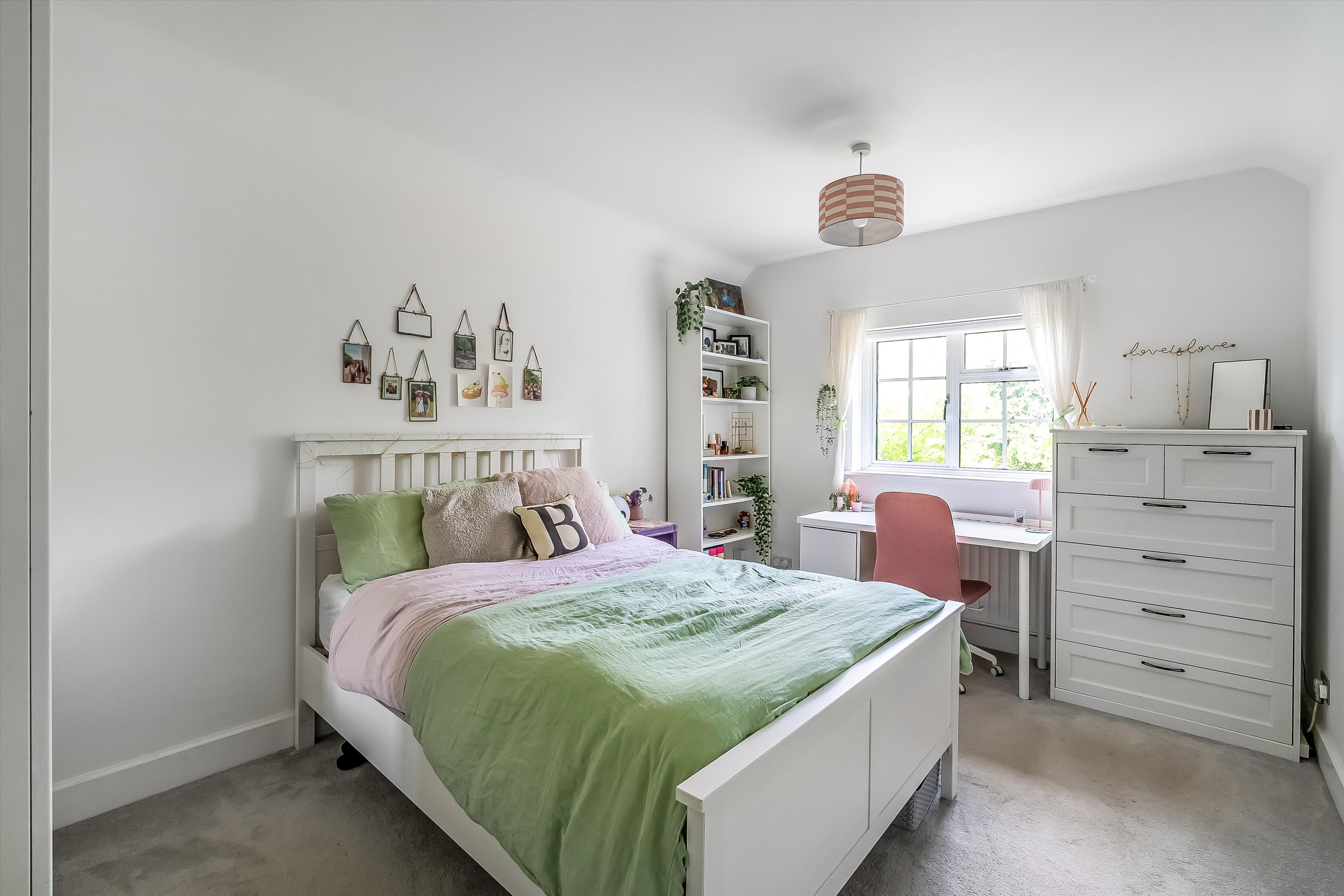 One Tree Hill Road, Guildford, Surrey, GU4.