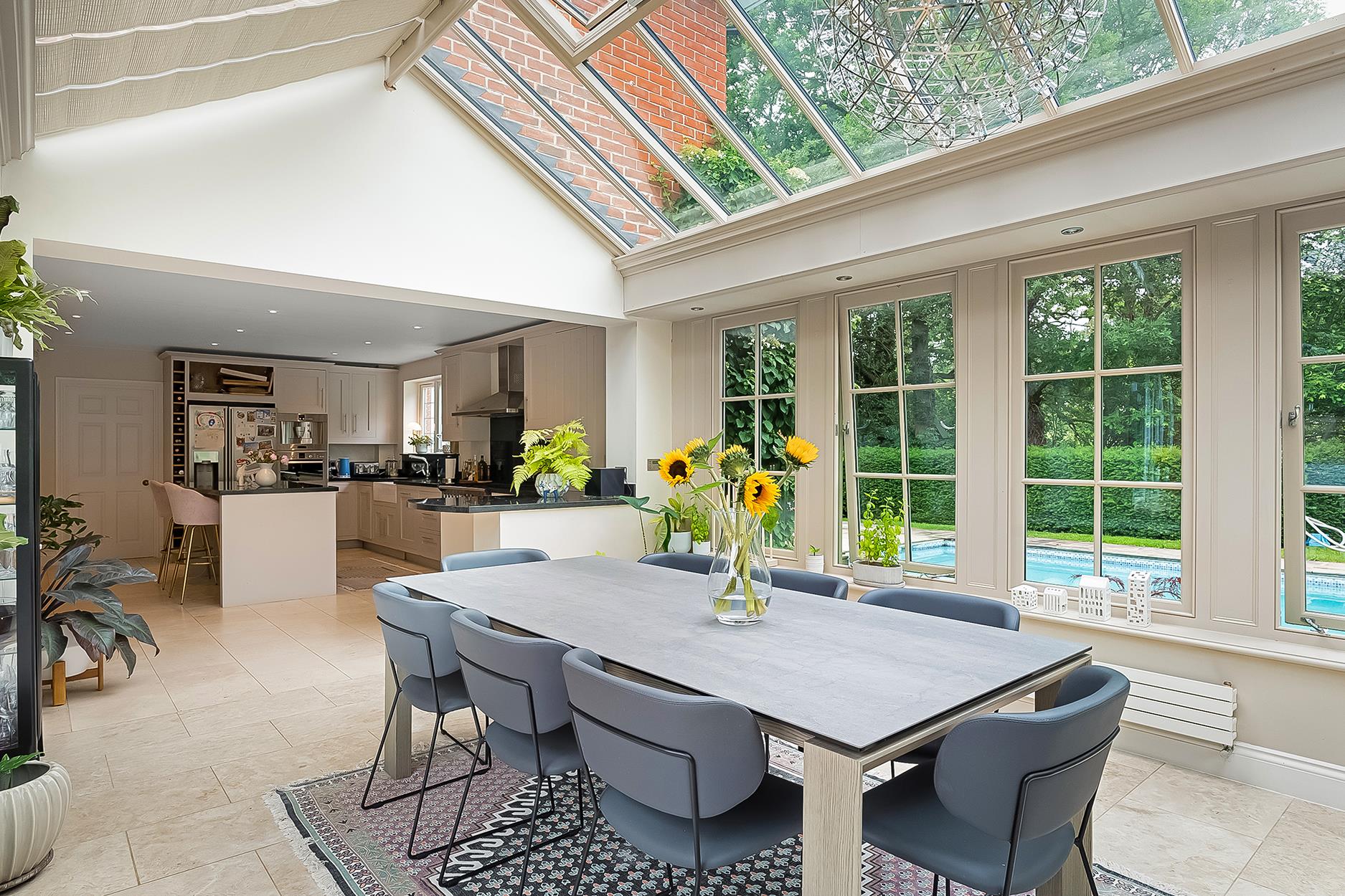 Pickhurst Road, Chiddingfold, Godalming, Surrey GU8