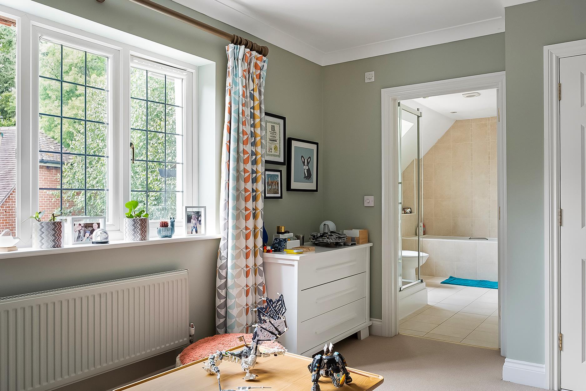 Pickhurst Road, Chiddingfold, Godalming, Surrey GU8