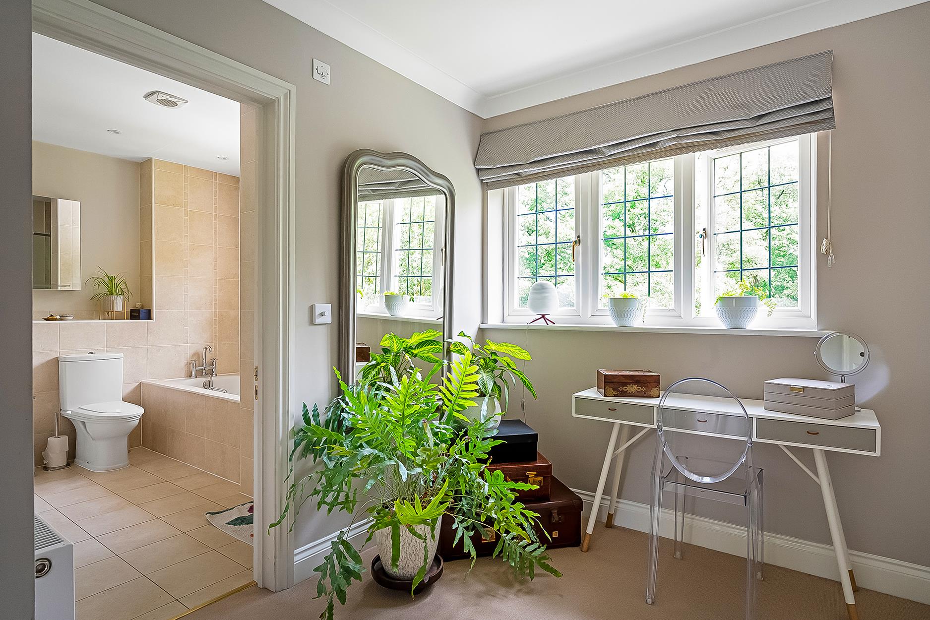 Pickhurst Road, Chiddingfold, Godalming, Surrey GU8