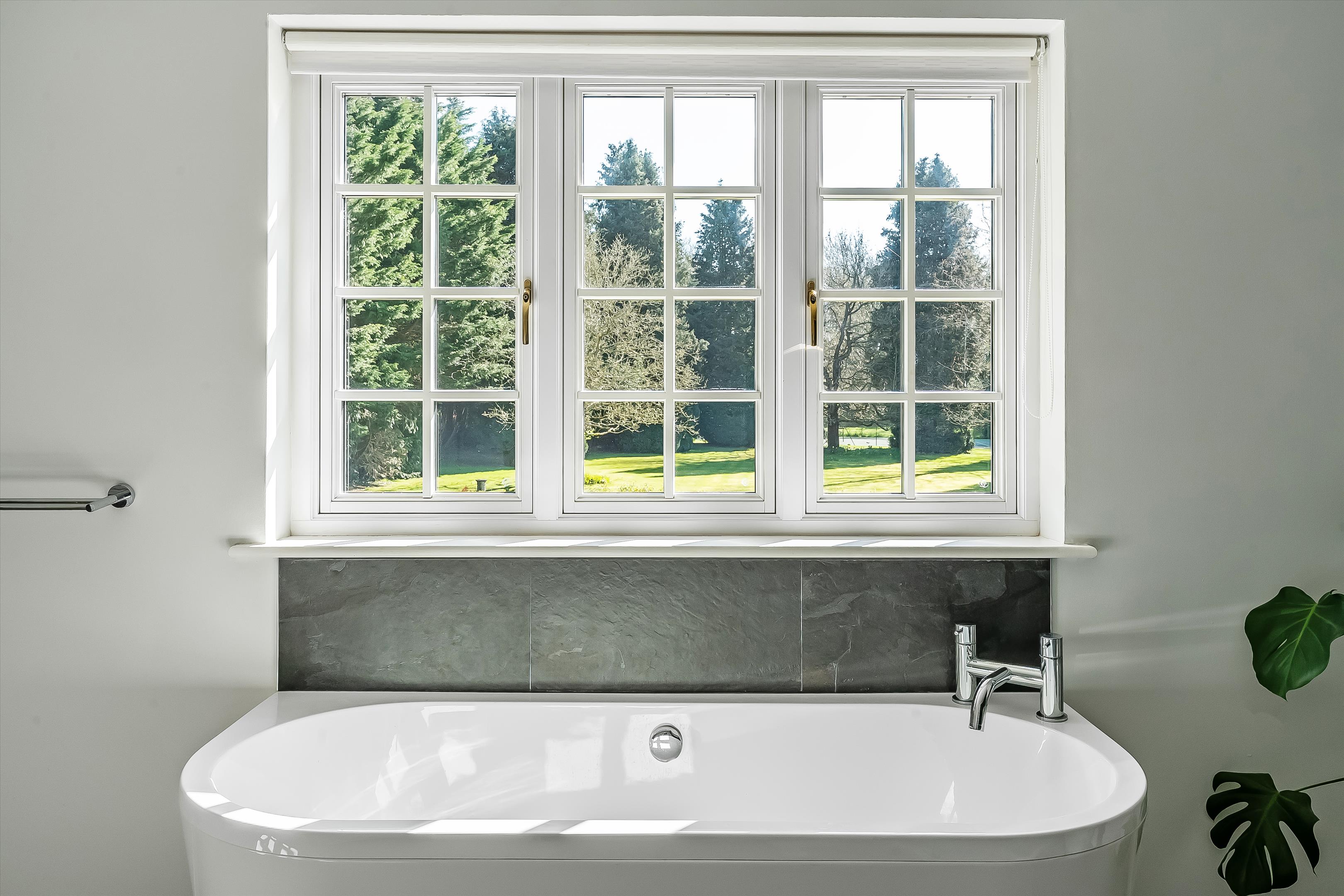 Summers Lane, Hurtmore, Godalming, Surrey, GU7 2RR
