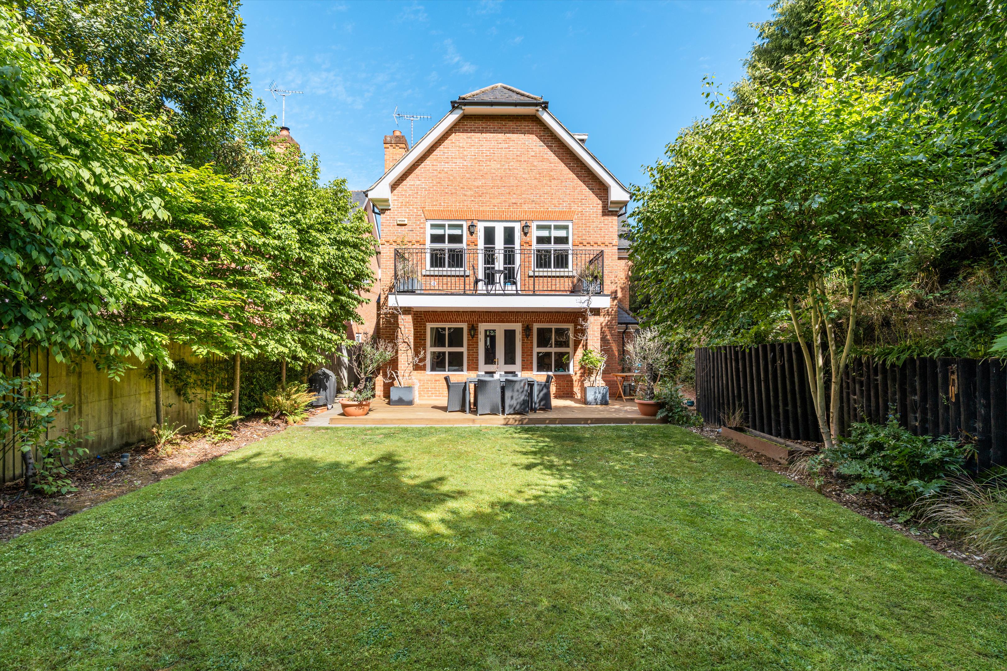 Cranley Dene, Guildford, Surrey GU1