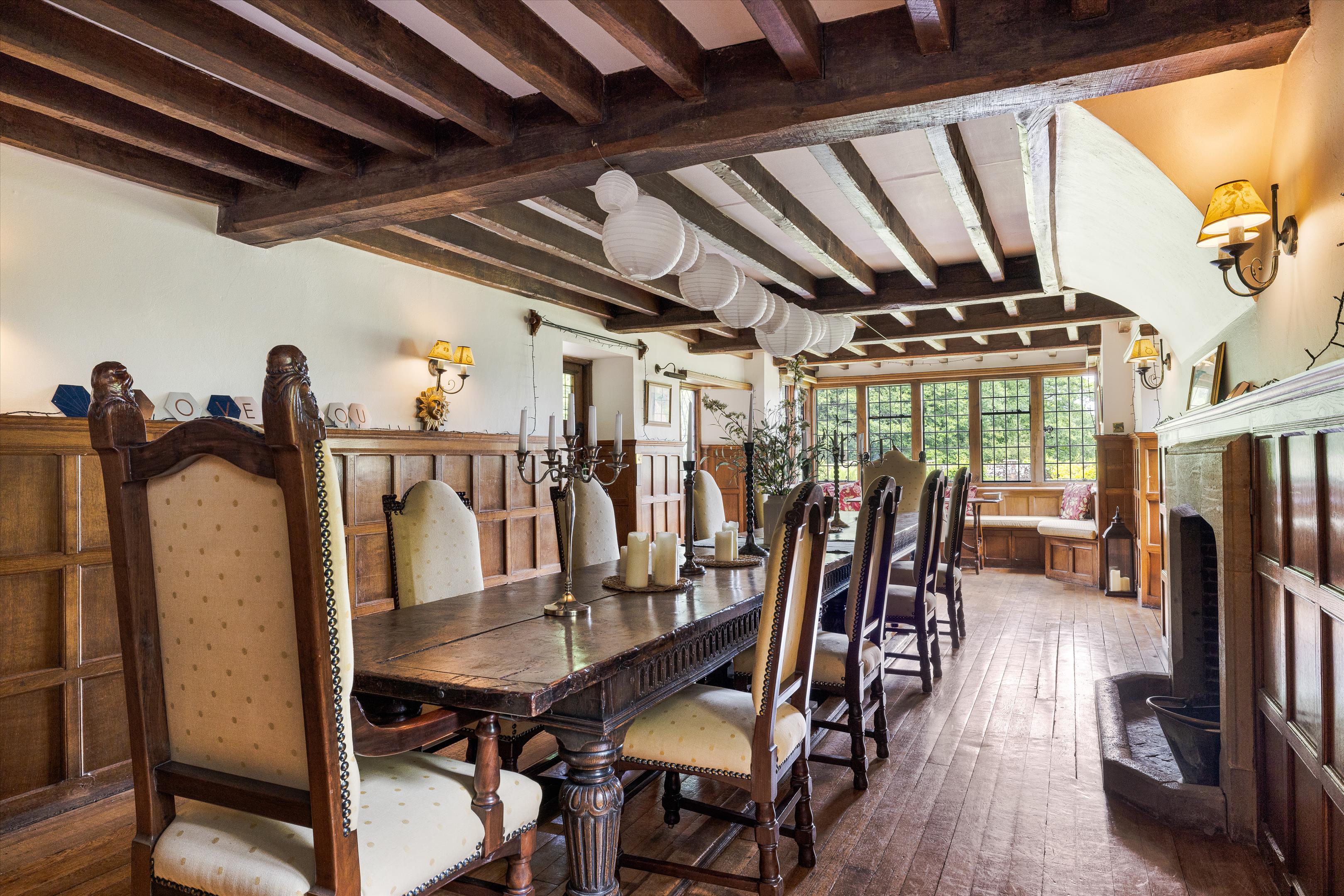Enton, Godalming, Surrey, GU8