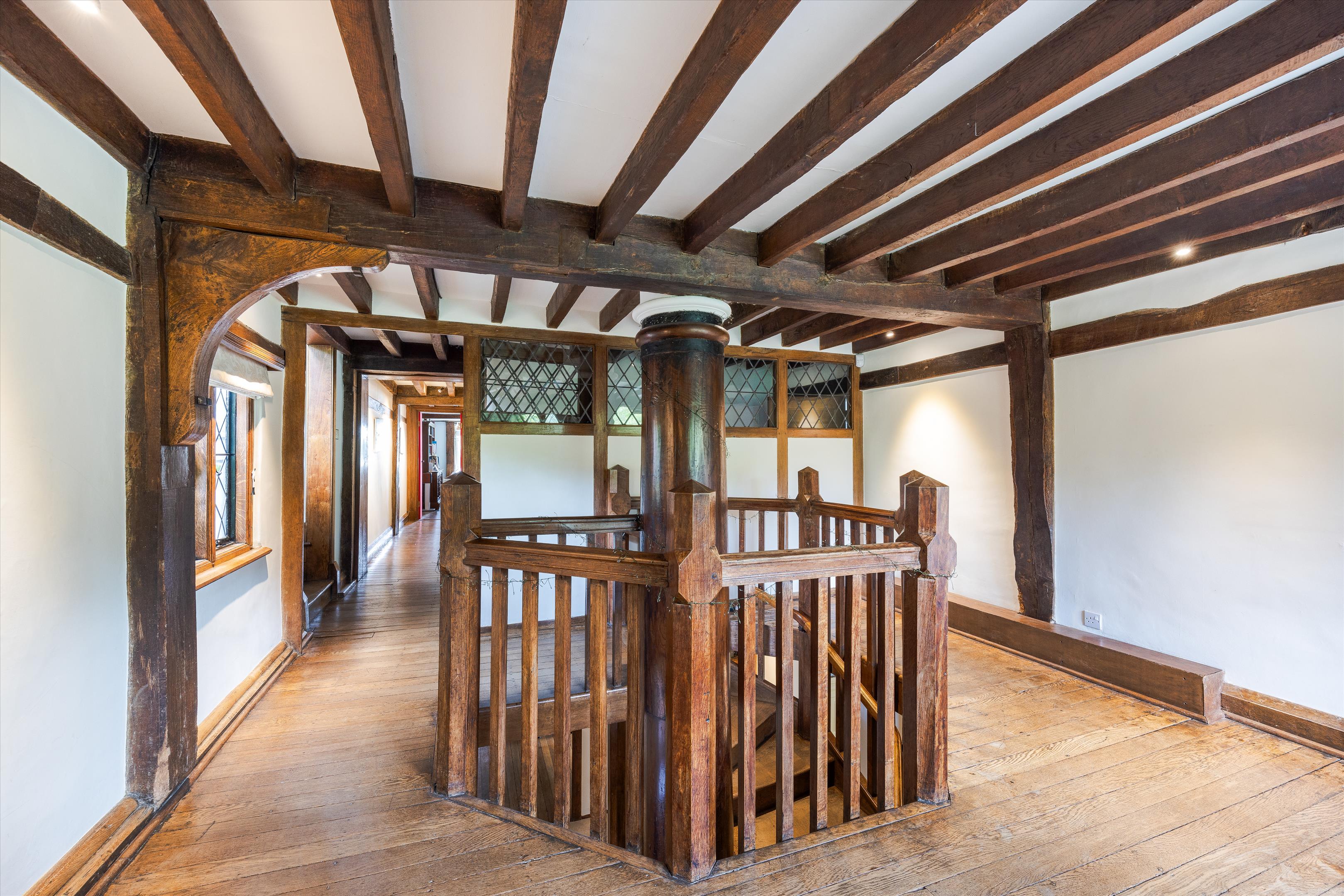 Enton, Godalming, Surrey, GU8