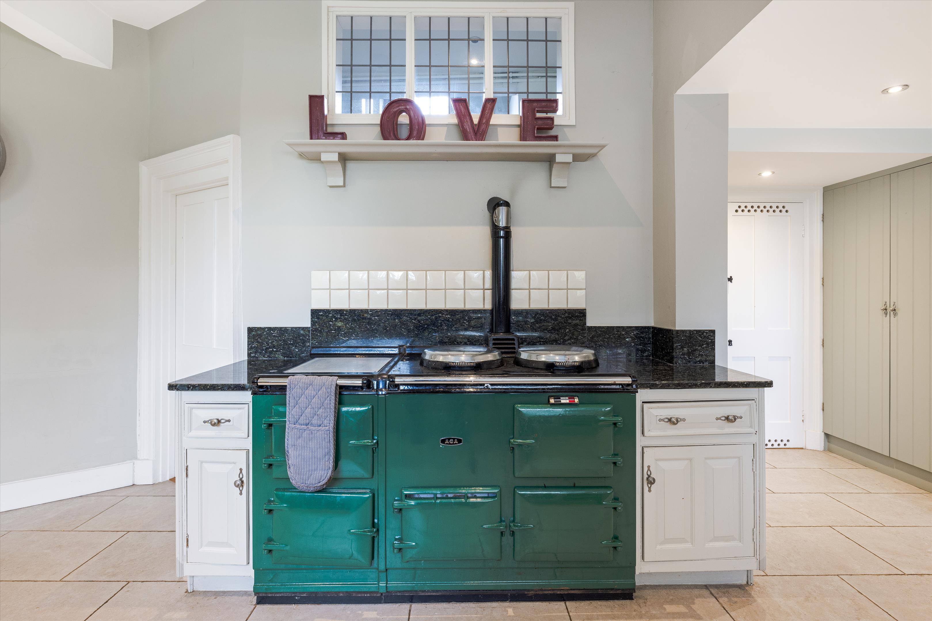 Enton, Godalming, Surrey, GU8
