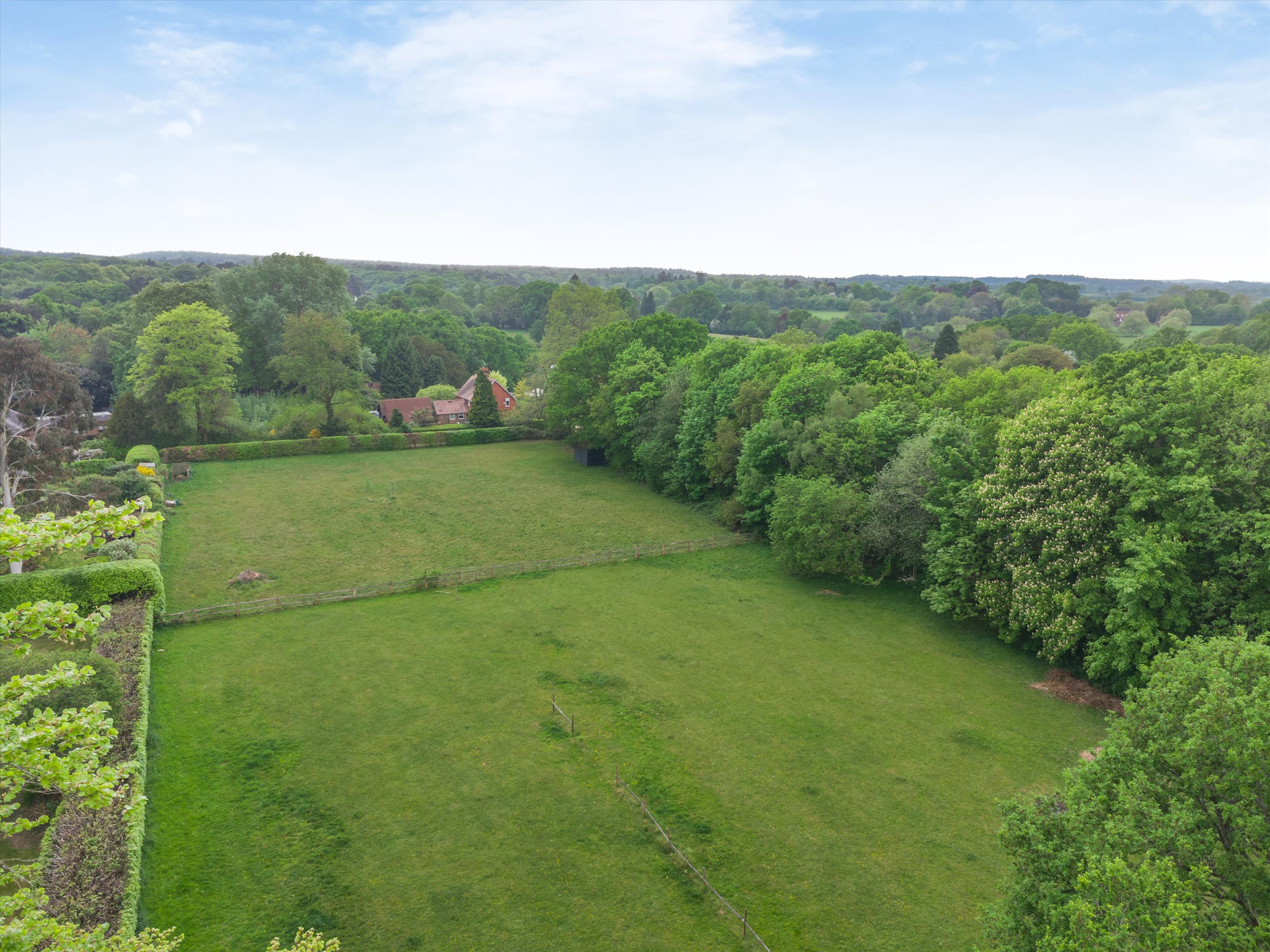 Franksfield, Peaslake, Guildford, Surrey, GU5