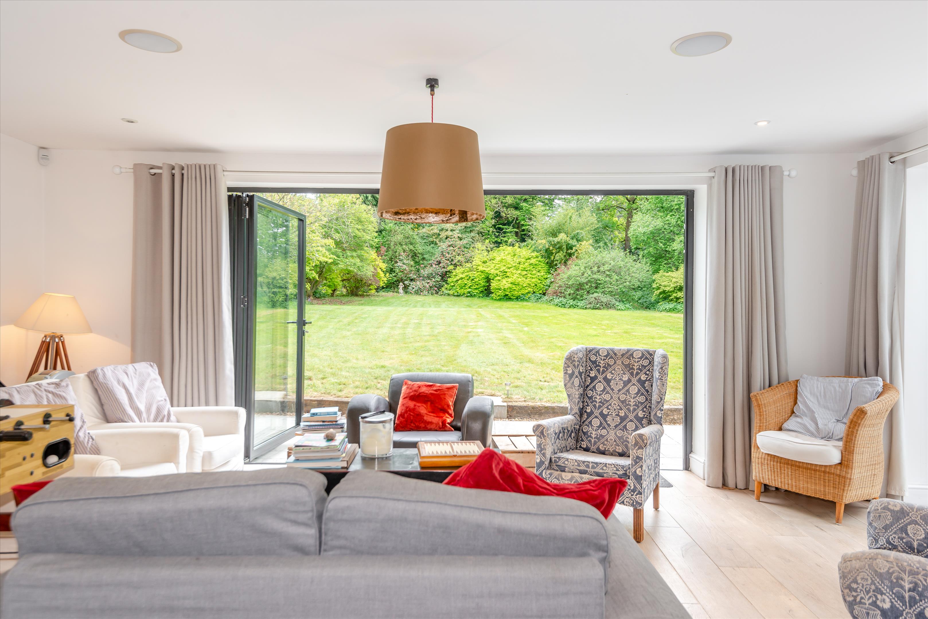 Franksfield, Peaslake, Guildford, Surrey, GU5