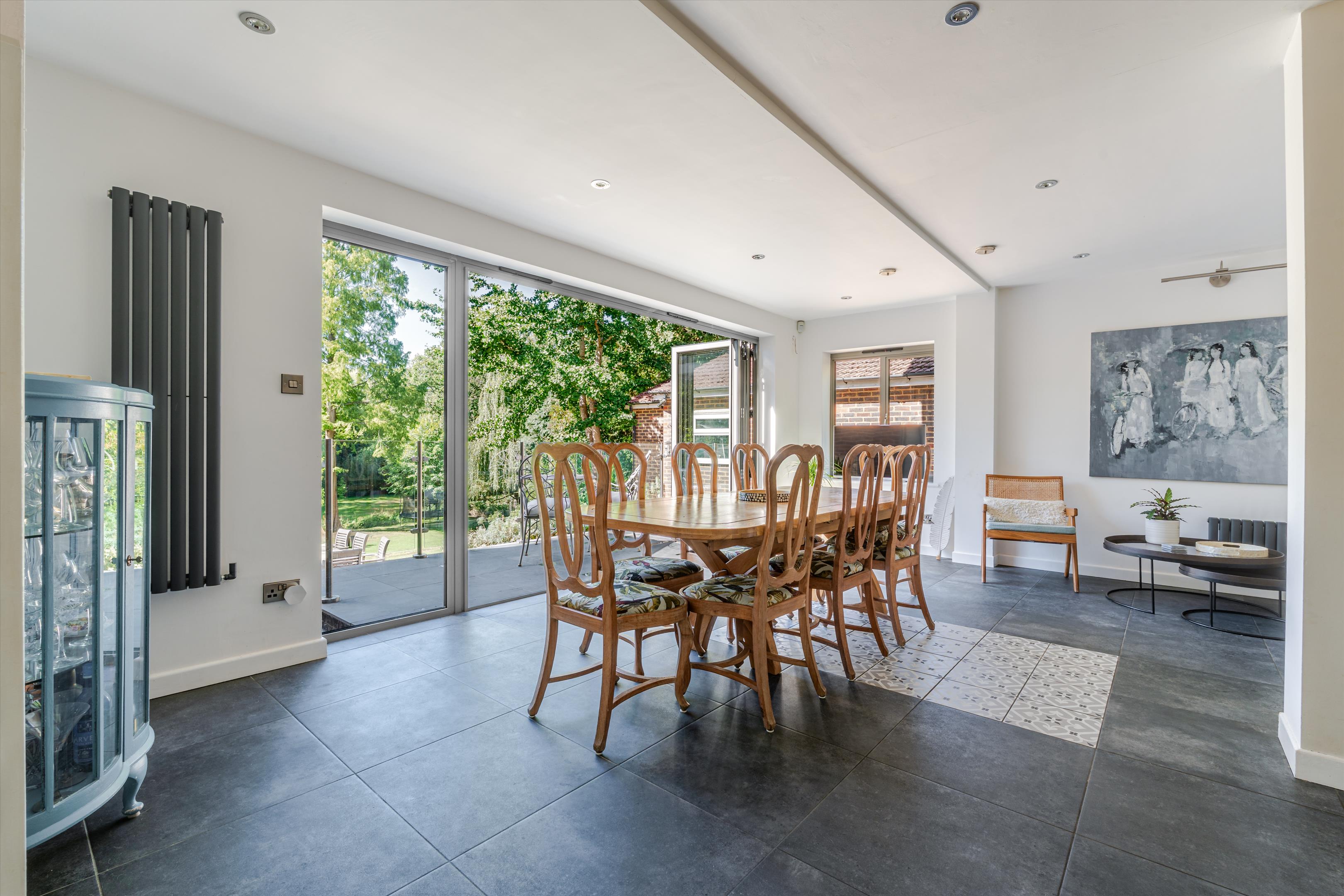 Bracken Close, Wonersh, Guildford, Surrey GU5.