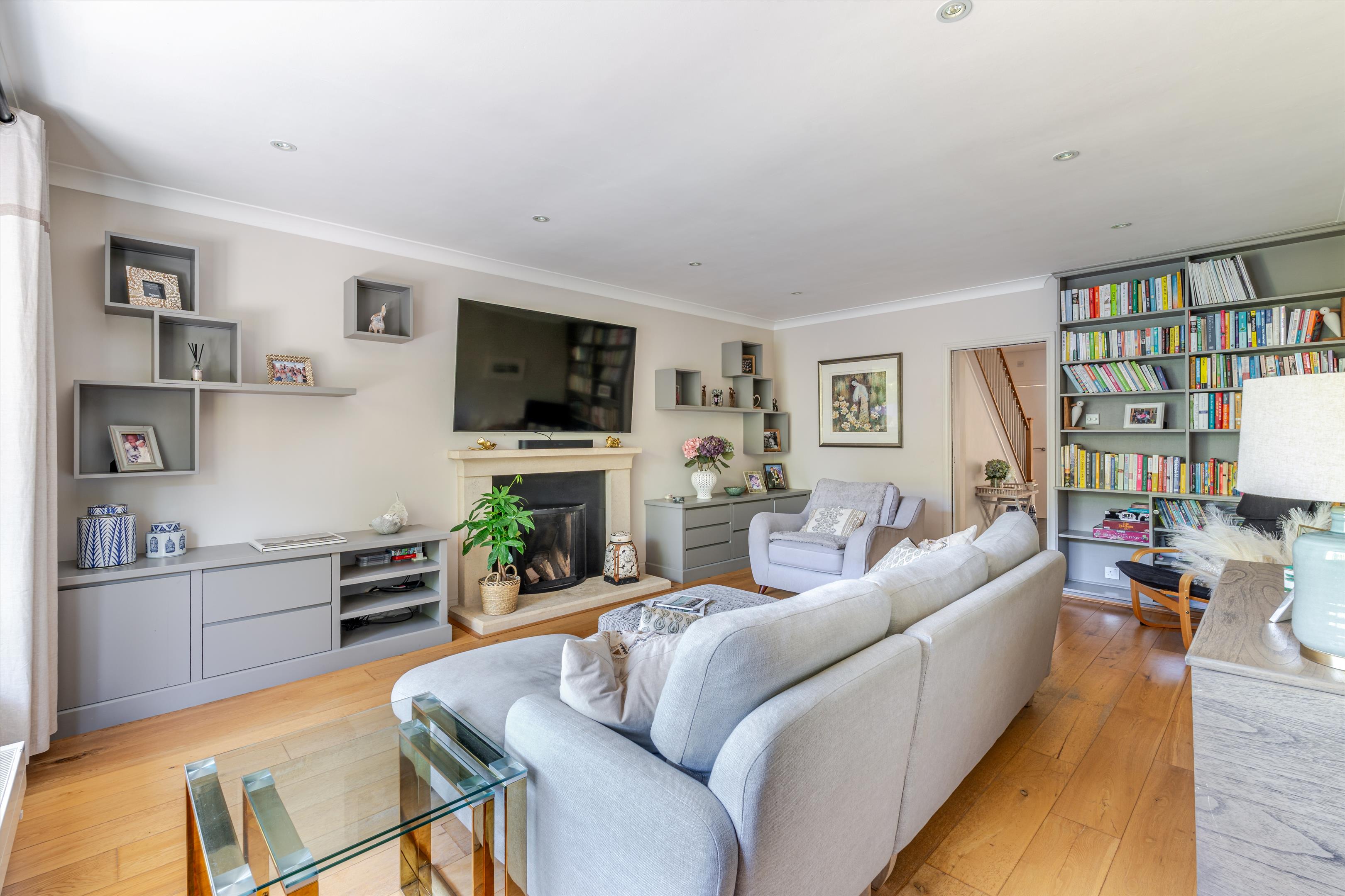 Bracken Close, Wonersh, Guildford, Surrey GU5.