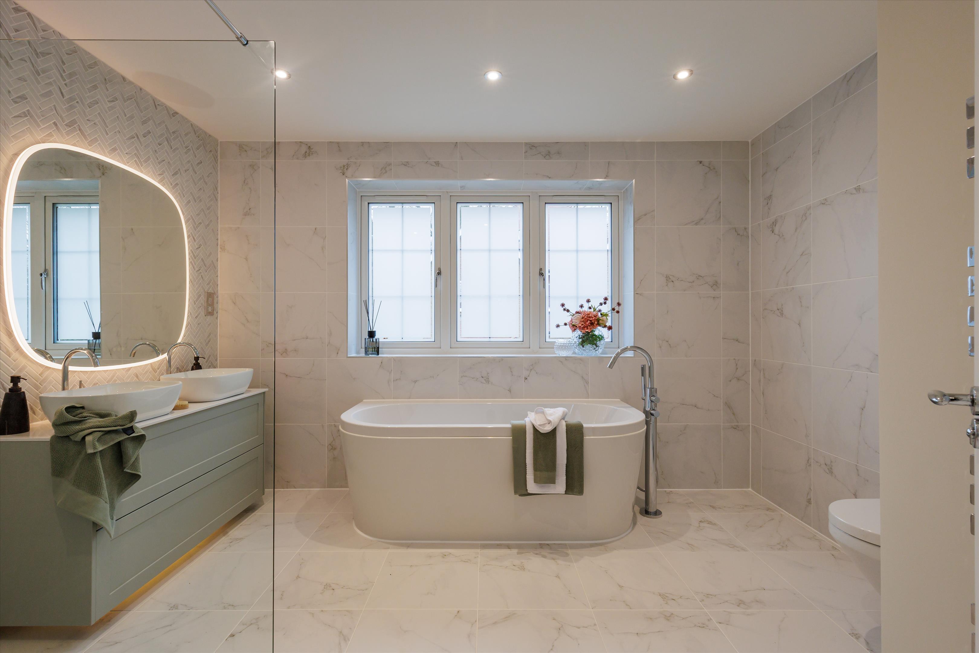 Horseshoe Crescent, Guildford GU1