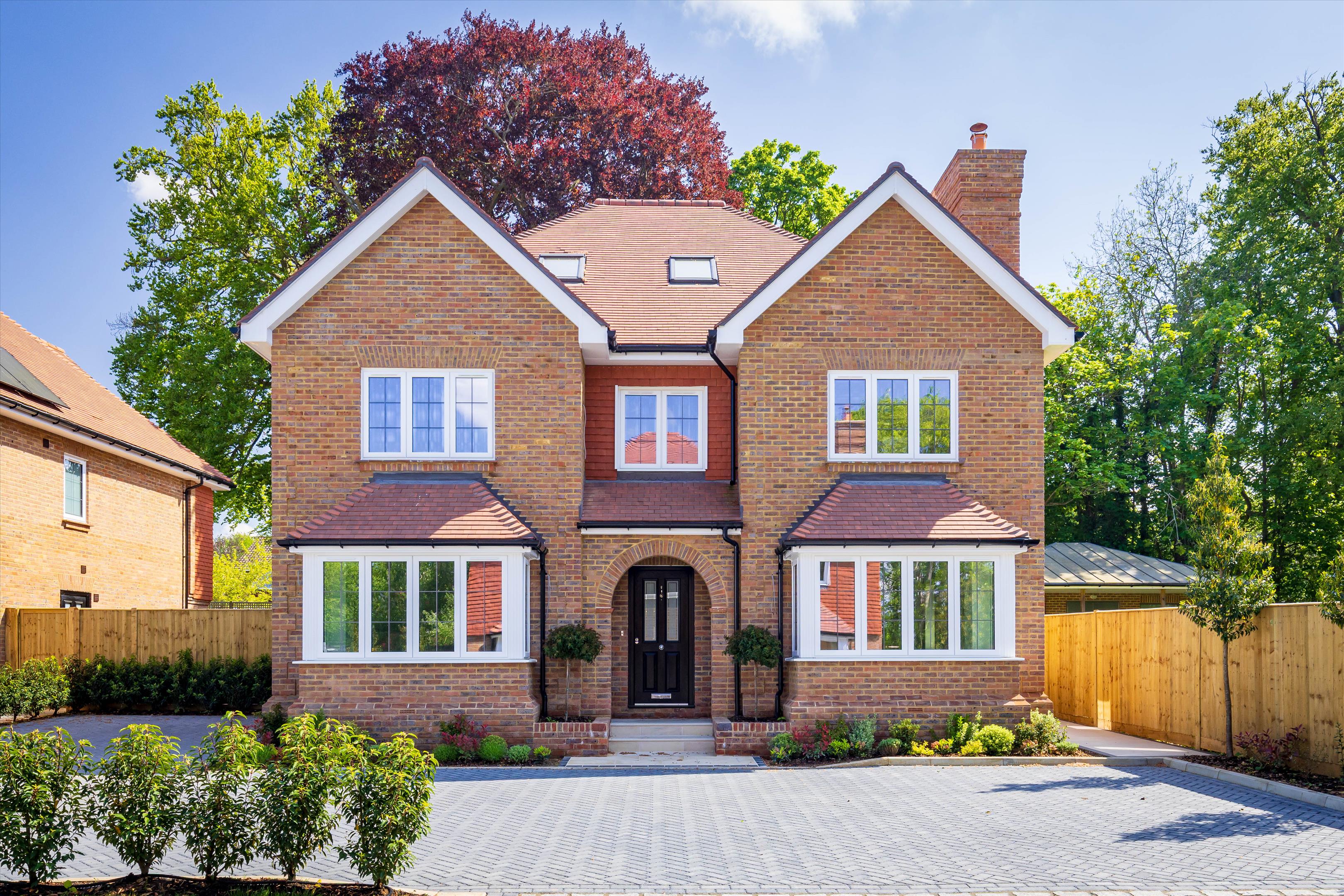 Horseshoe Crescent, Guildford GU1