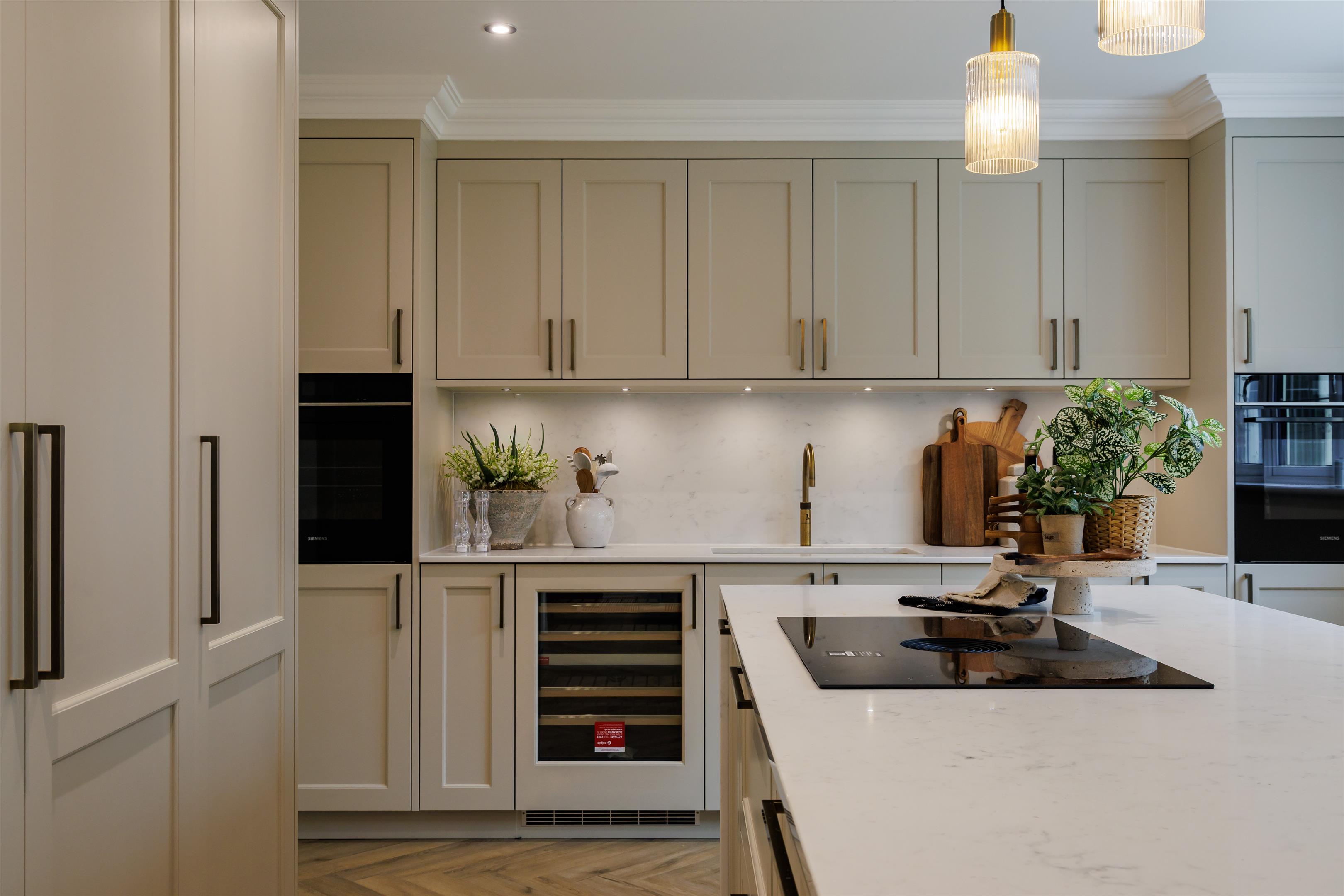 Horseshoe Crescent, Guildford GU1