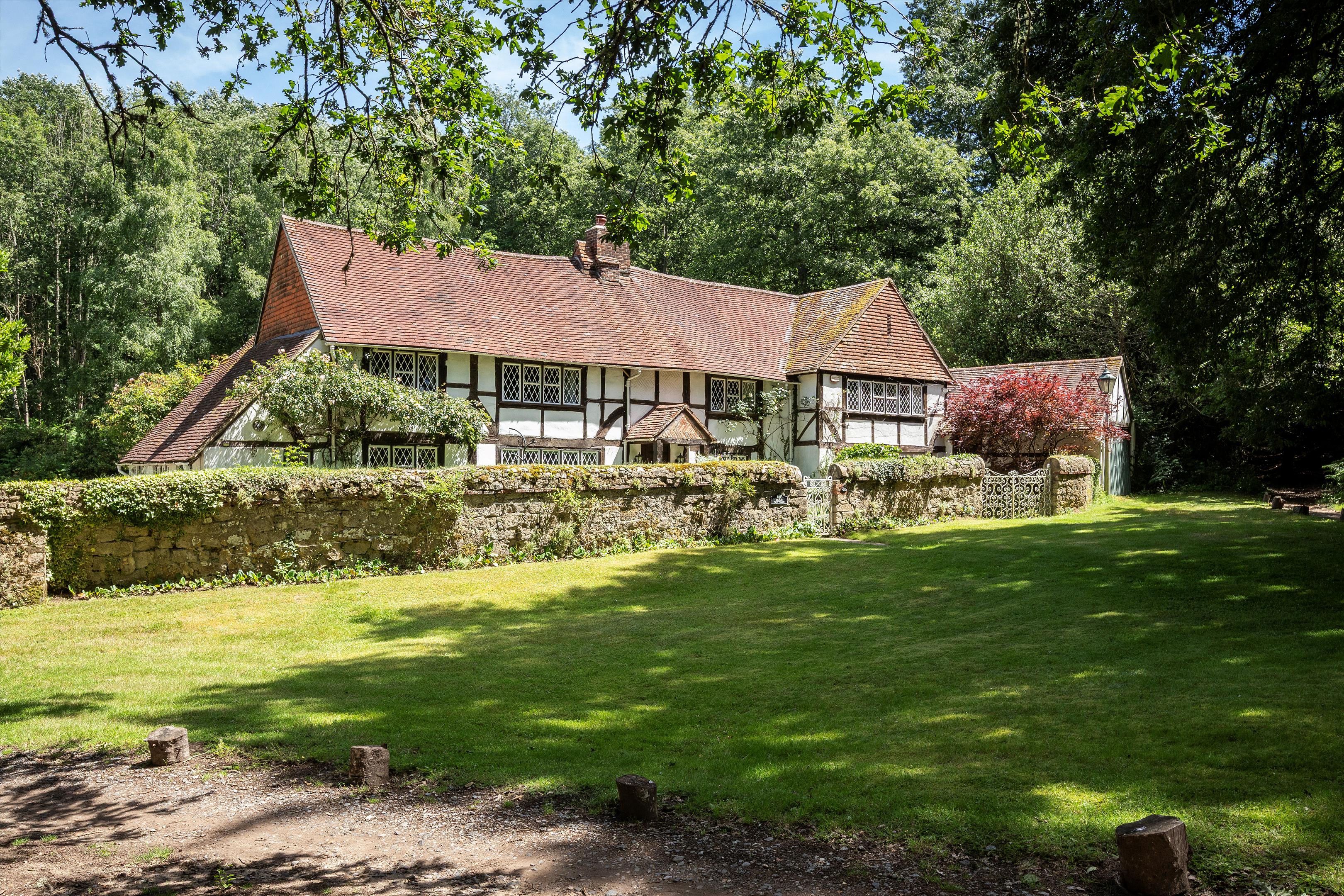 Hambledon, Godalming, Surrey GU8