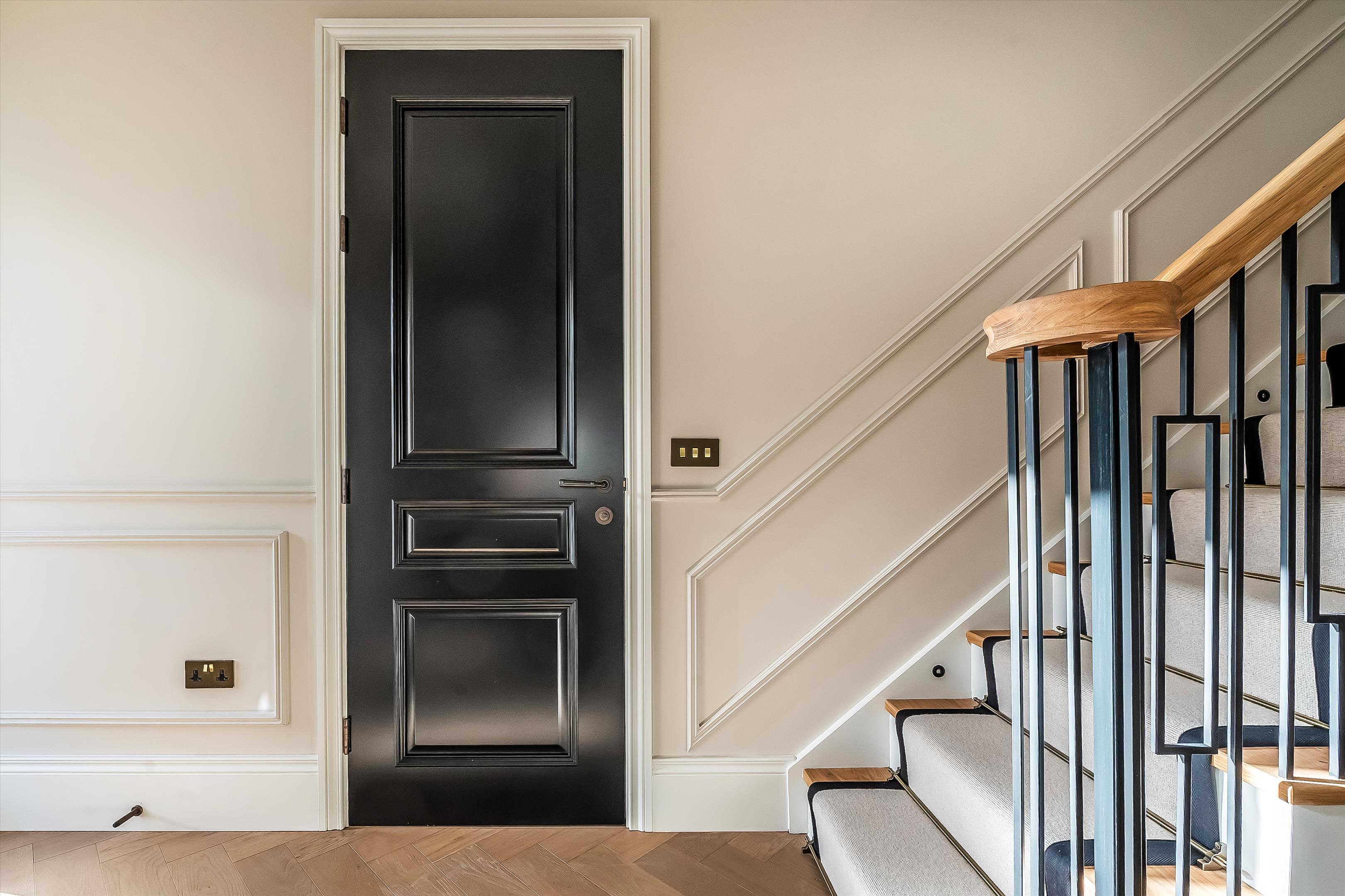 St. Omer Road, Guildford, Surrey GU1