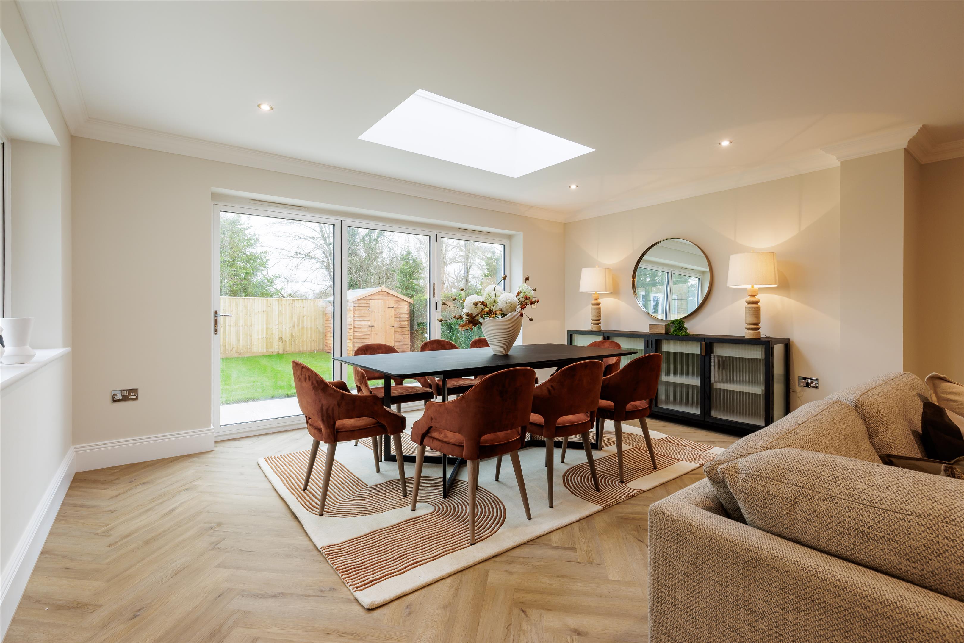 Horseshoe Crescent, Guildford GU1