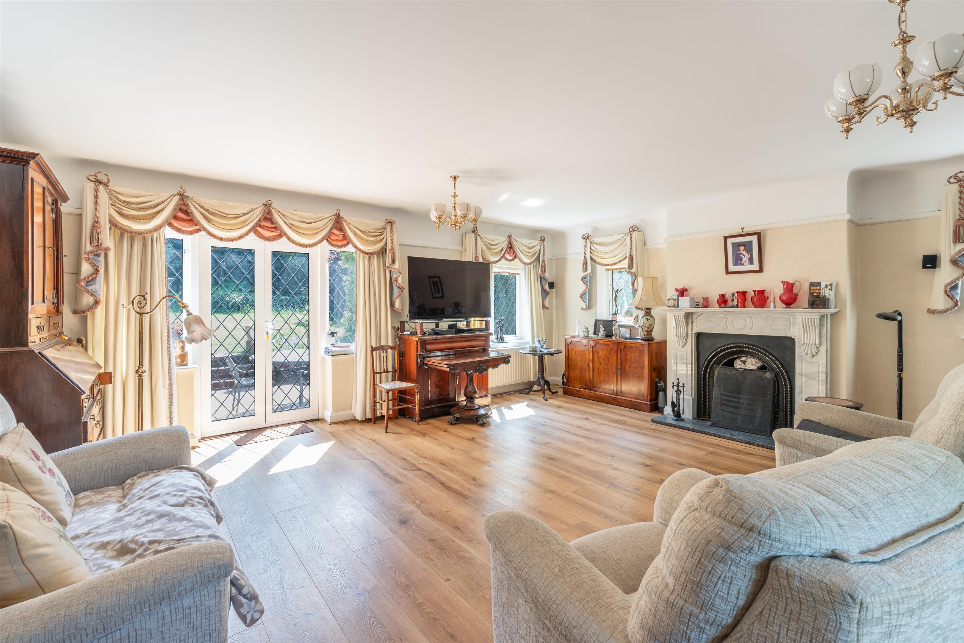Broadwater Rise, Guildford, Surrey GU1