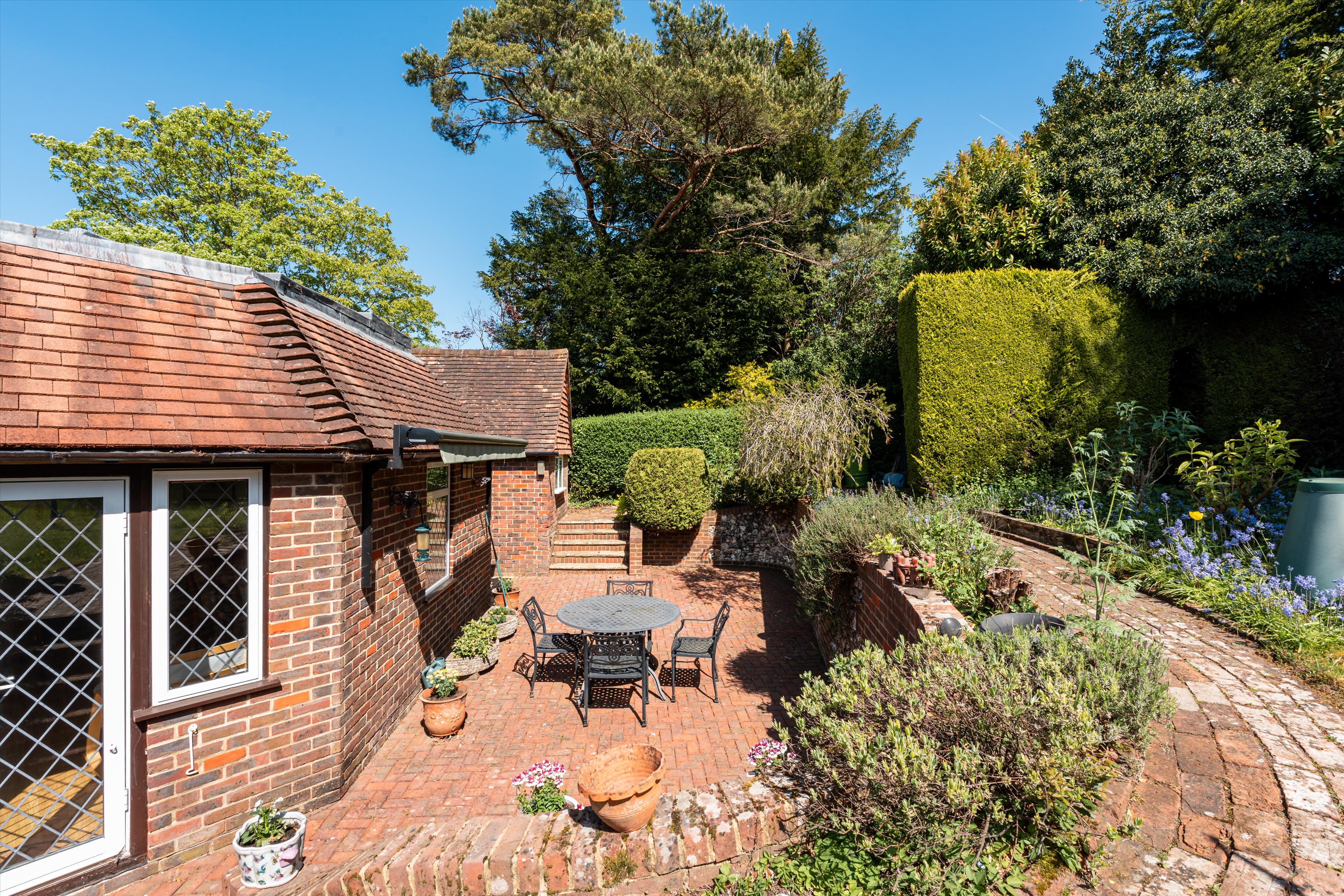 Broadwater Rise, Guildford, Surrey GU1